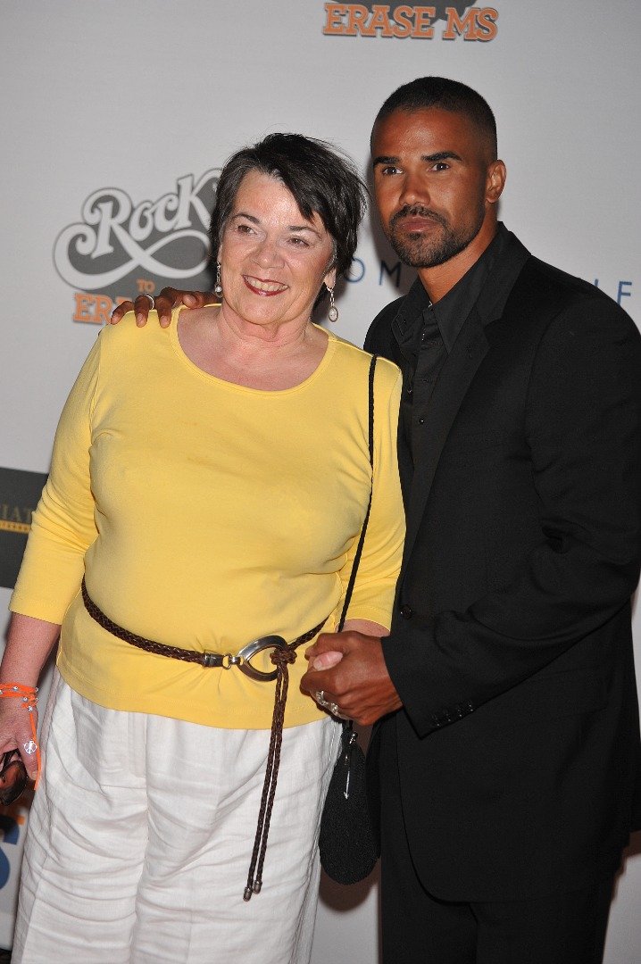 Actor Shemar Moore and mother Marilyn arrive at the "16th Annual Race to Erase MS Themed "Rock To Erase MS" held at the Hyatt Regency Century Plaza Hotel. | Source: Getty Images