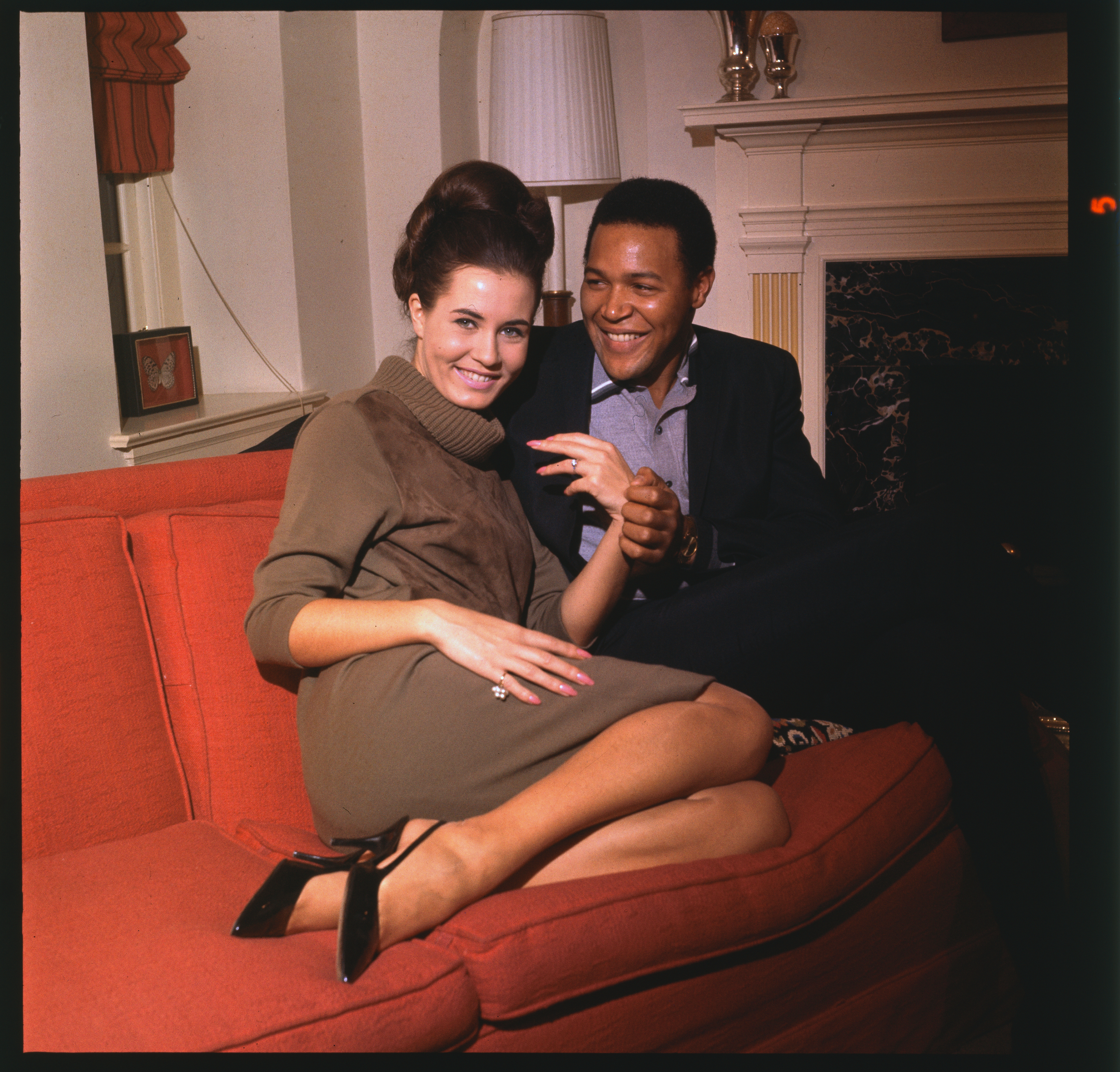 Catharina Lodders and Chubby Checker following their engagement on December 12, 1963. | Source: Getty Images