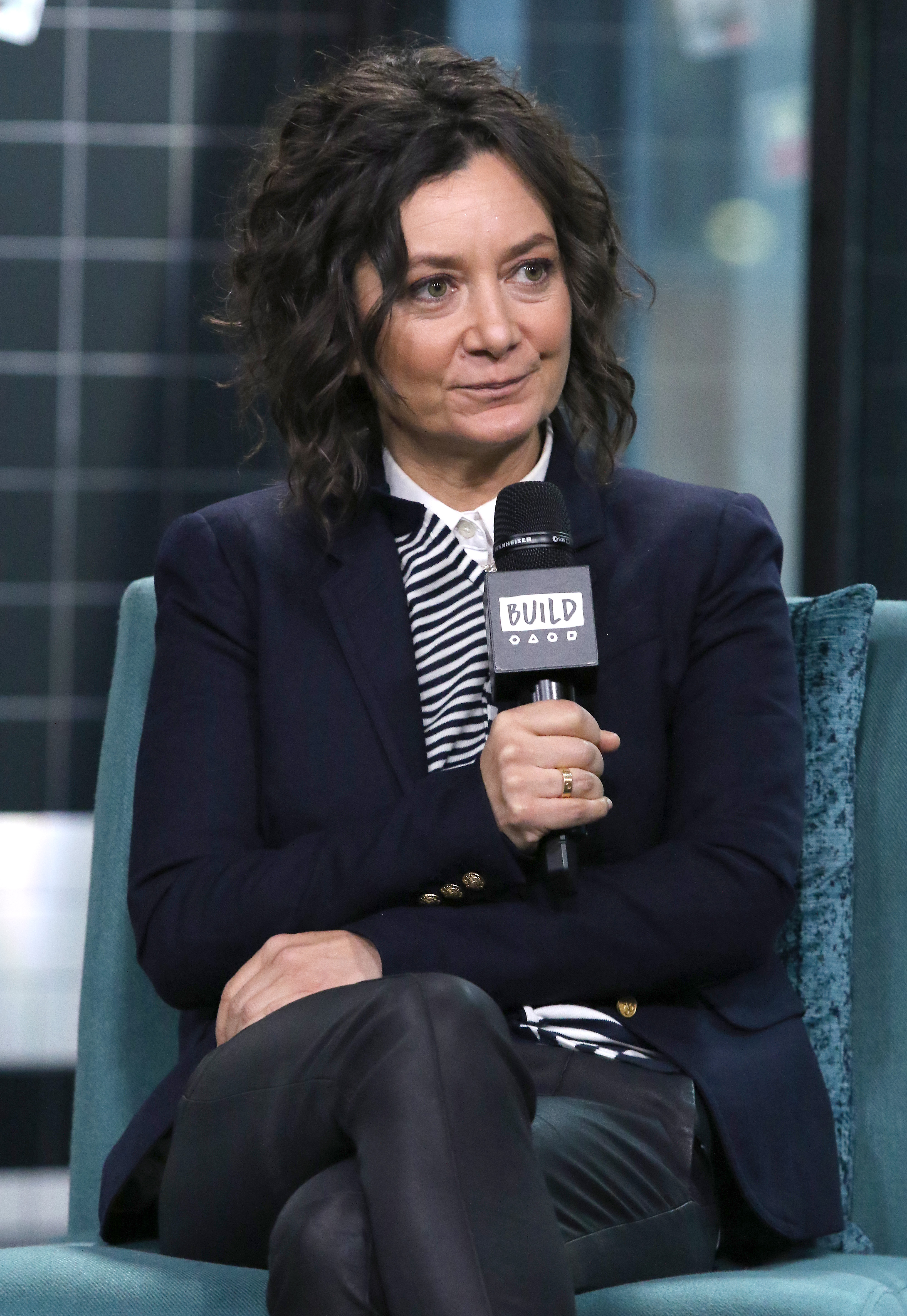 Sara Gilbert participating in the Build Series to discuss "The Conners" in New York City on September 18, 2019 | Source: Getty Images