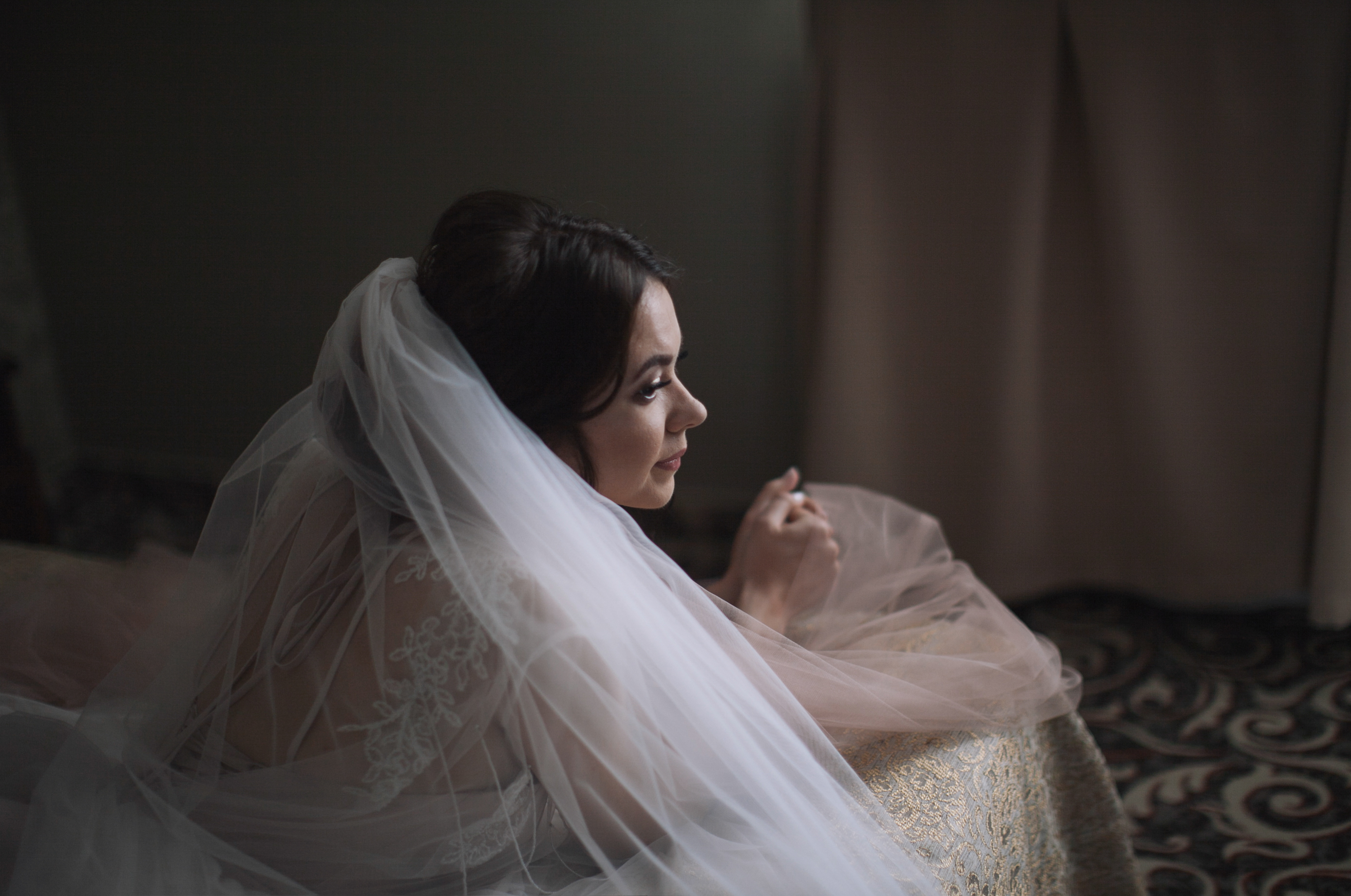 A stressed out bride | Source: Shutterstock