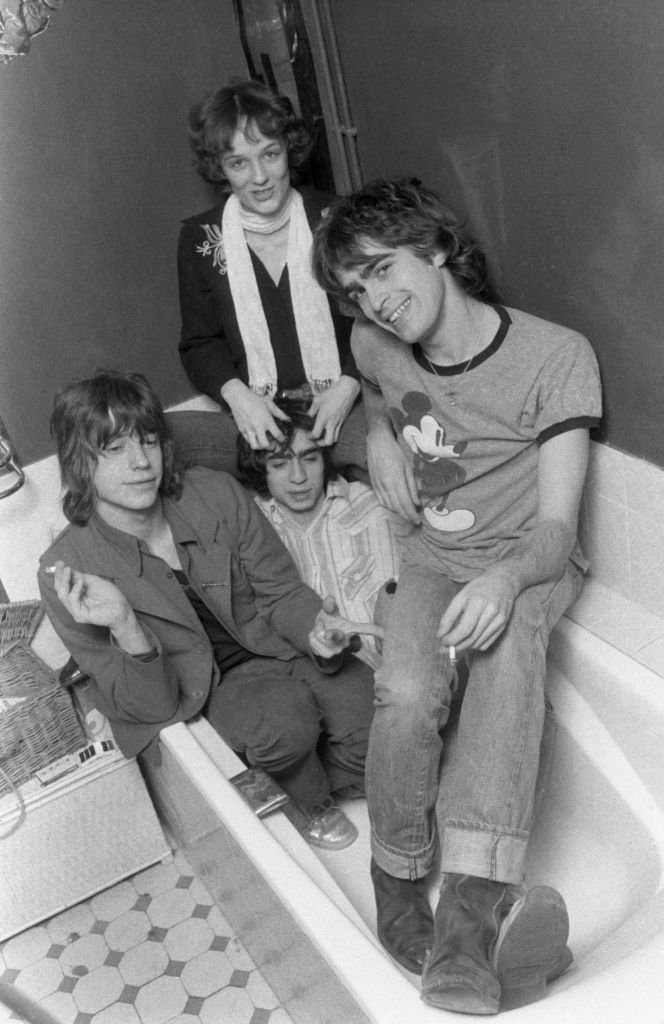 The musical group Telephone posed in a bathtub with from left to right Jean-Louis Aubert, Louis Bertignac, Corine Marienneau and Richard Kolinka in January 1978 in Paris.  |  Photo: Getty Images