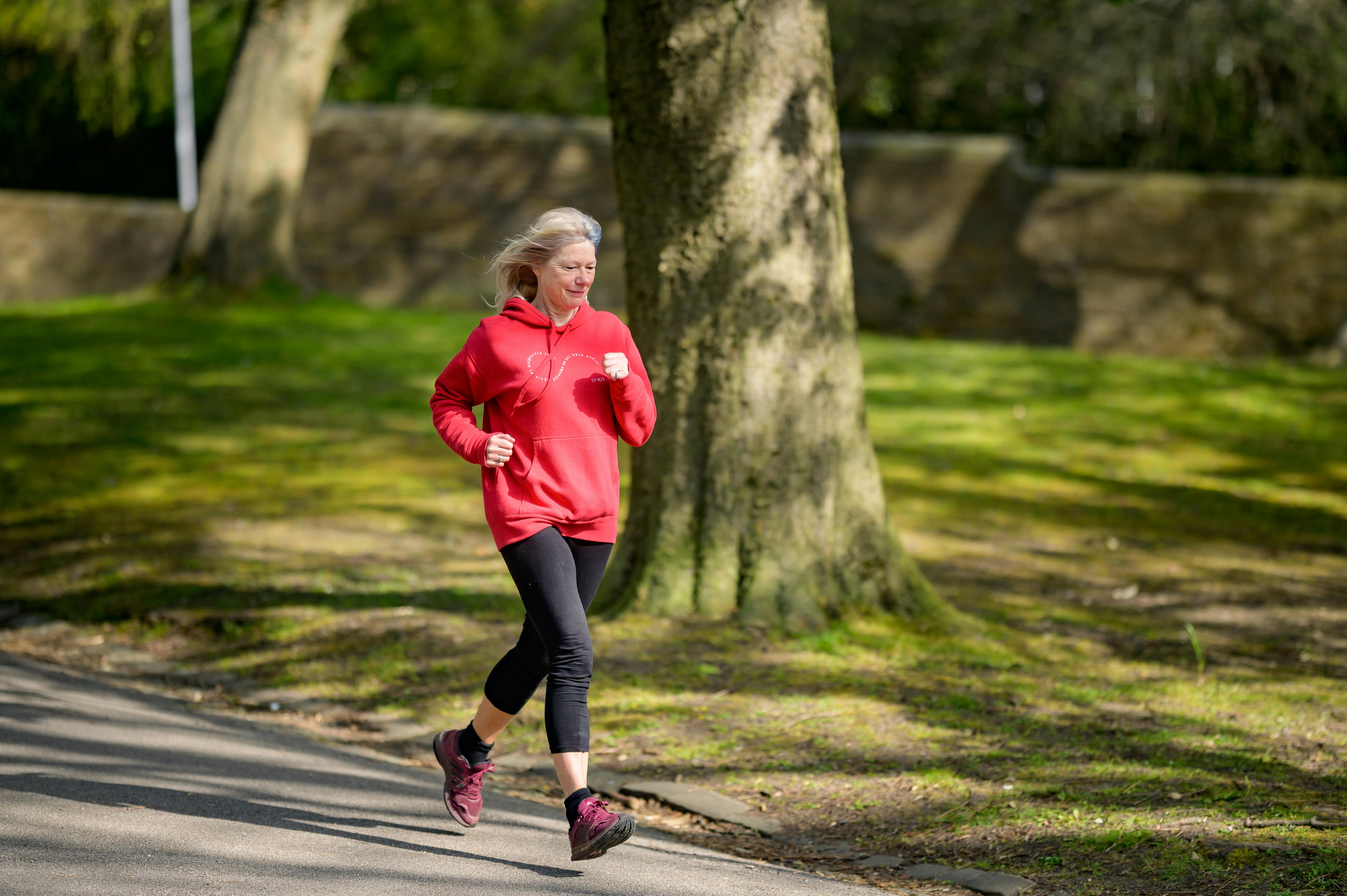 A woman running at the park | Source: Pexels