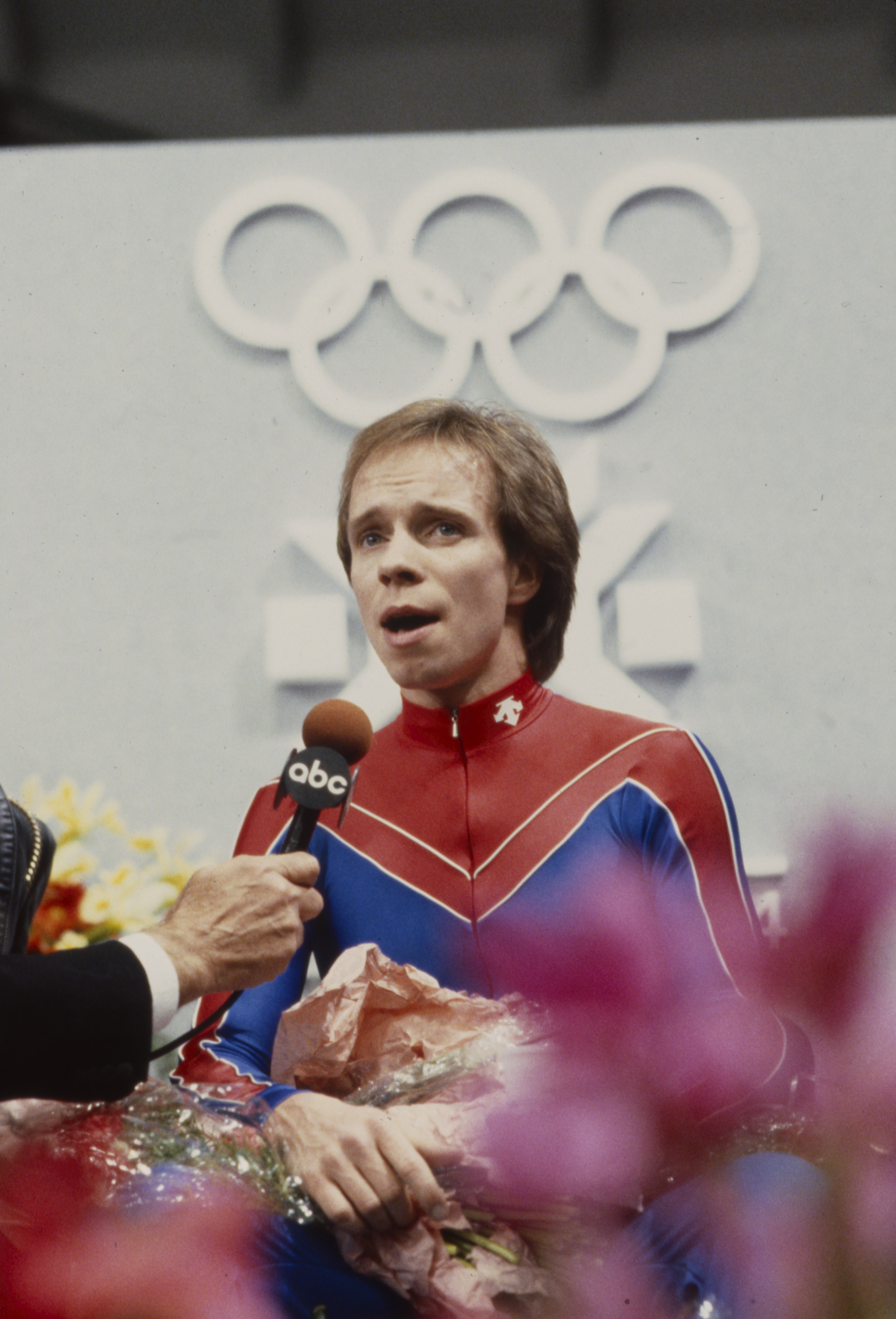 Scott Hamilton after competing in the Men's figure skating event at the 1984 Winter Olympics / XIV Olympic Winter Games on February 1, 1984 | Source: Getty Images