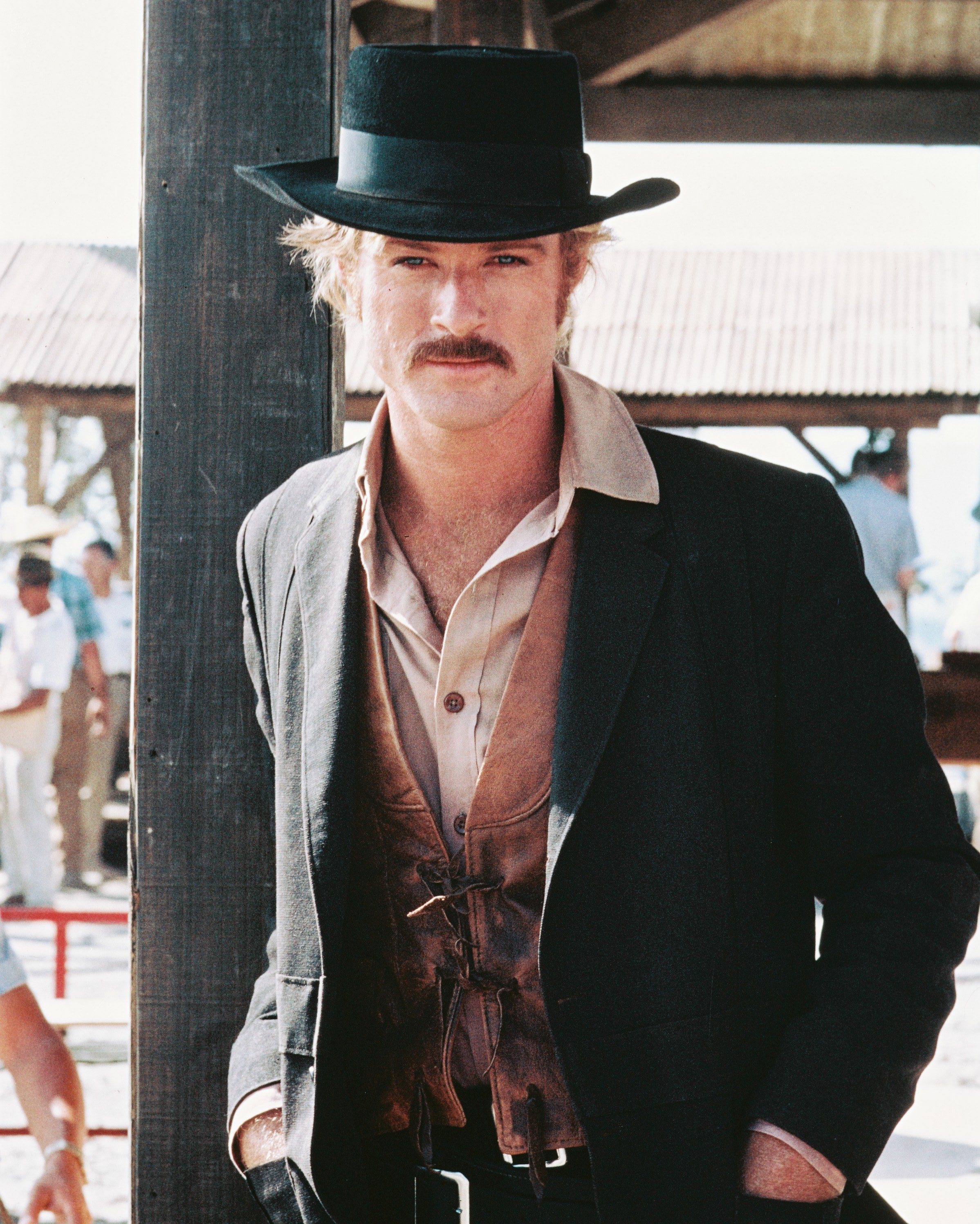 Robert Redford poses in a Western costume for a publicity portrait for the film "Butch Cassidy and the Sundance Kid" in 1969 | Source: Getty Images