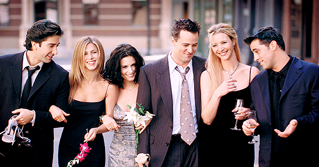 Courteney Cox retrouve Jennifer Aniston et Matt LeBlanc ("Friends") pour une photo rare