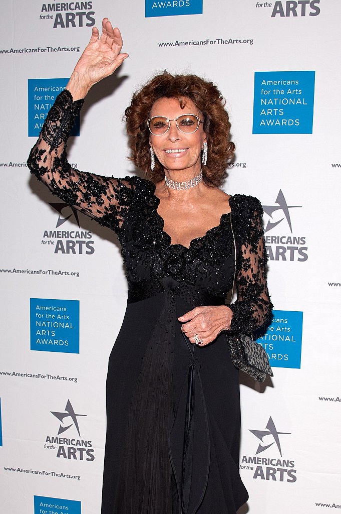 Sophia Loren at the 2015 National Arts Awards at Cipriani 42nd Street on October 19, 2015 | Photo: Getty Images
