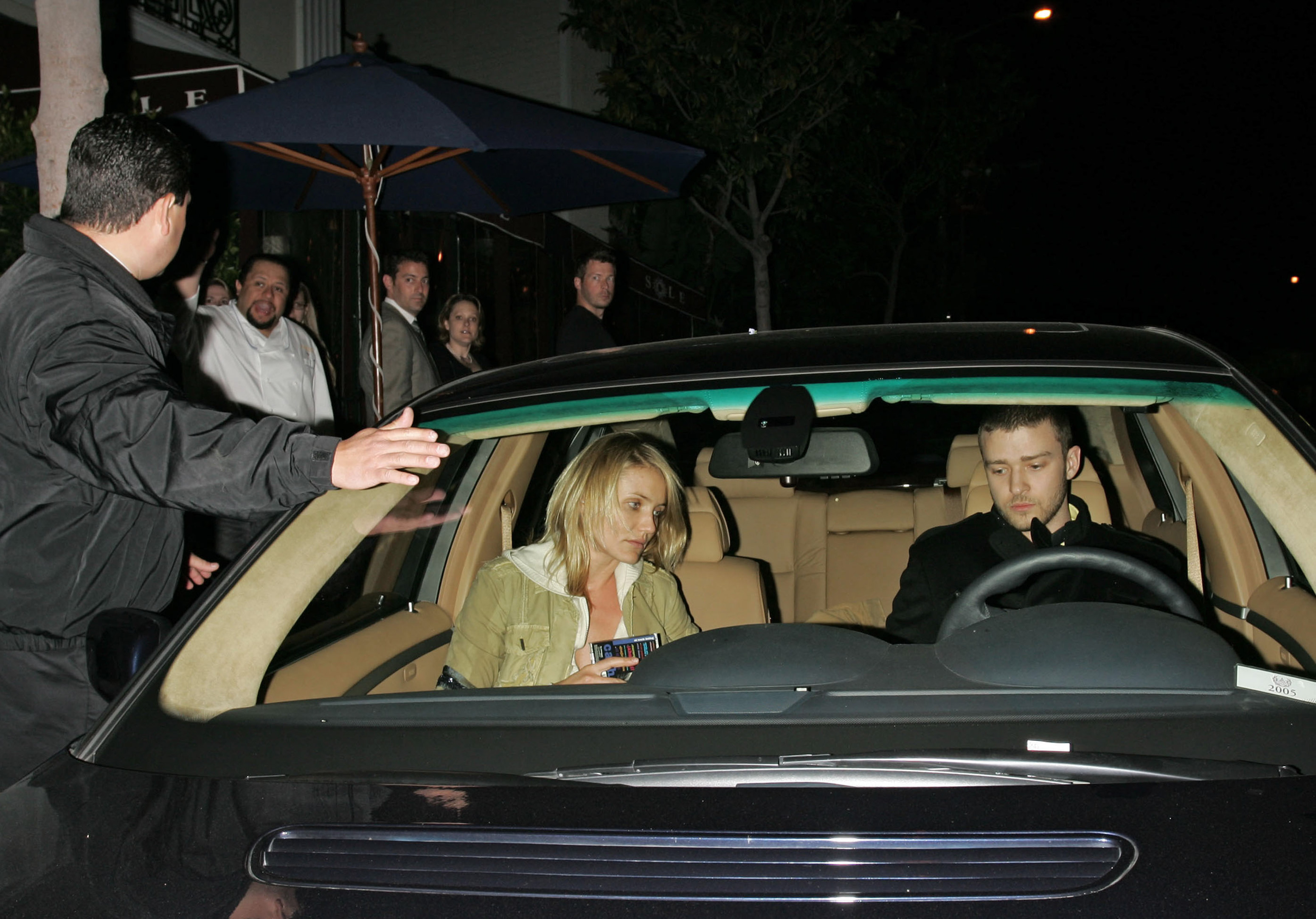 Cameron Diaz and Justin Timberlake seen in Los Angeles, California on April 27, 2005 | Source: Getty Images