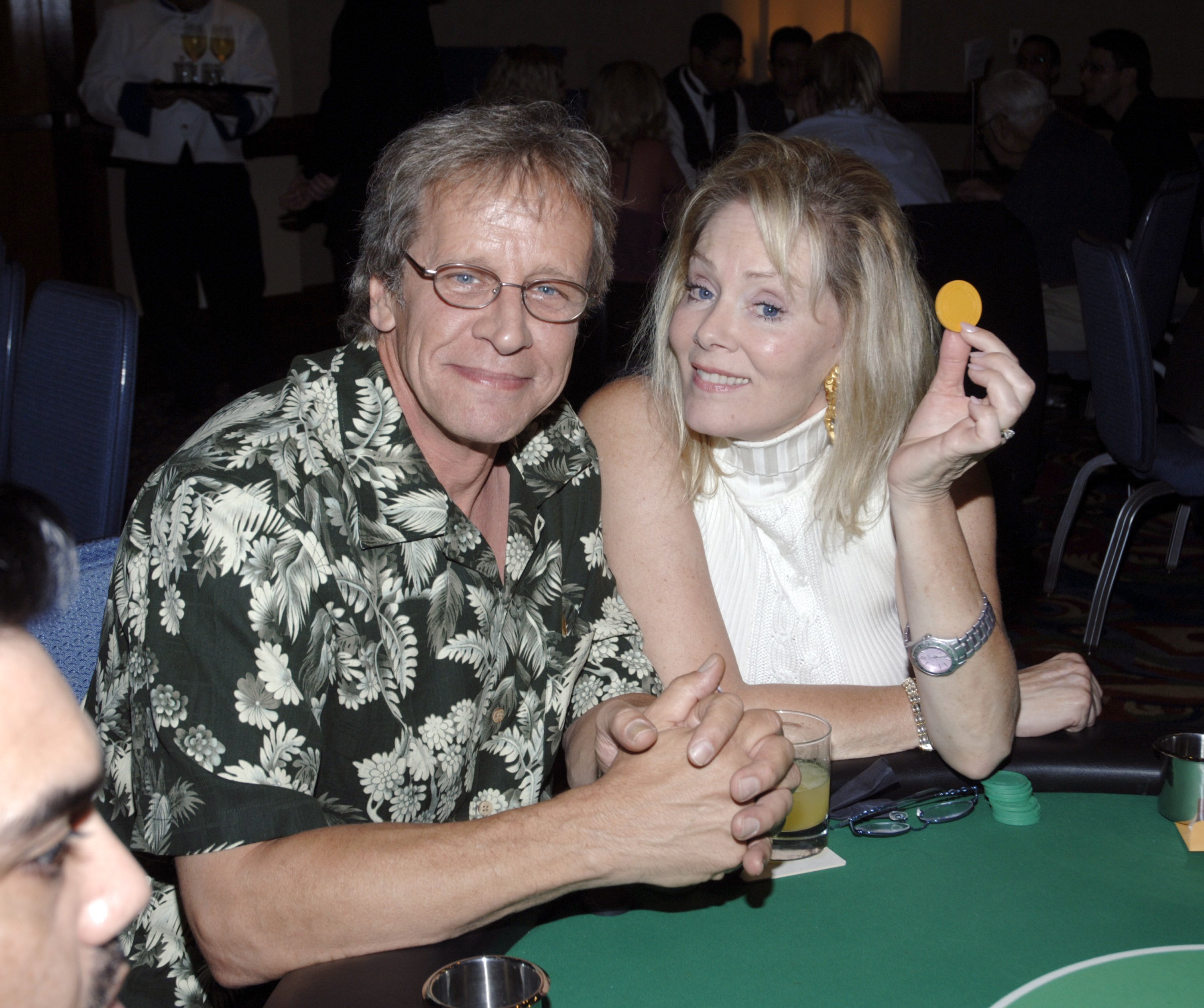 Richard Gilliland and Jean Smart attend the Texas Hold'Em Casino Night Fundraiser for the Caucus Foundation on August 19, 2006. | Source: Getty Images