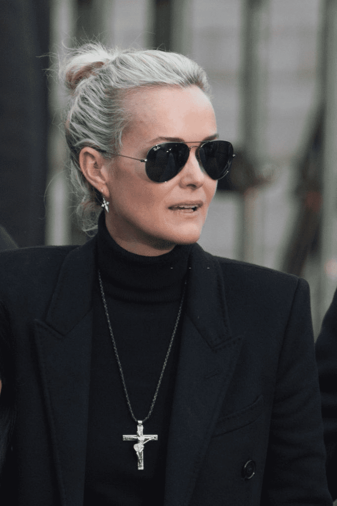 Laetitia Hallyday lors des funérailles de Johnny Hallyday à l'Eglise De La Madeleine le 9 décembre 2017 à Paris, France. | Photo : Getty Images