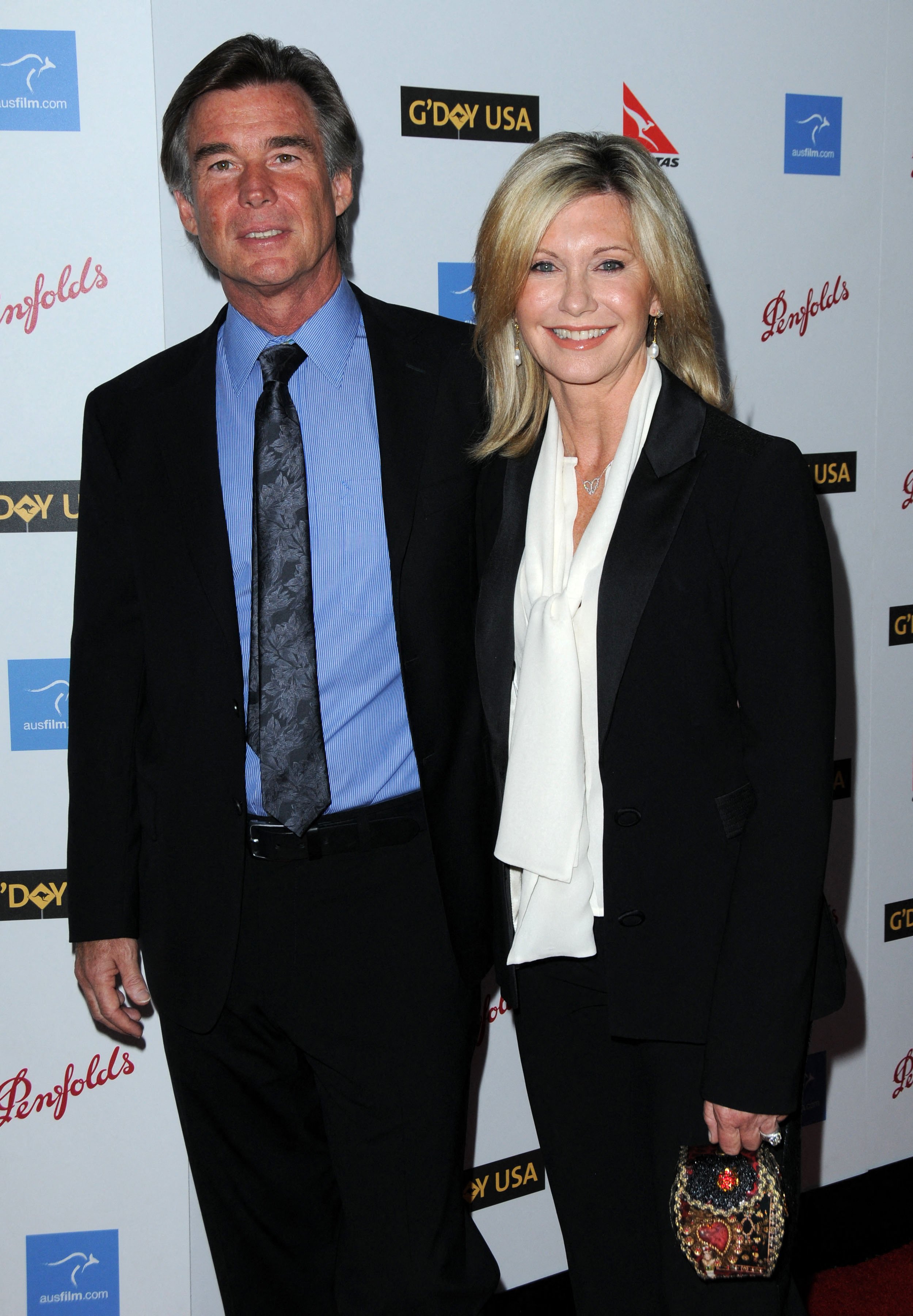 Actress Olivia Newton-John and her husband John Easterling attend the G'Day USA Australia Week 2009 Gala held at the Kodak theatre in Los Angeles, January 18, 2009 | Source: Getty Images