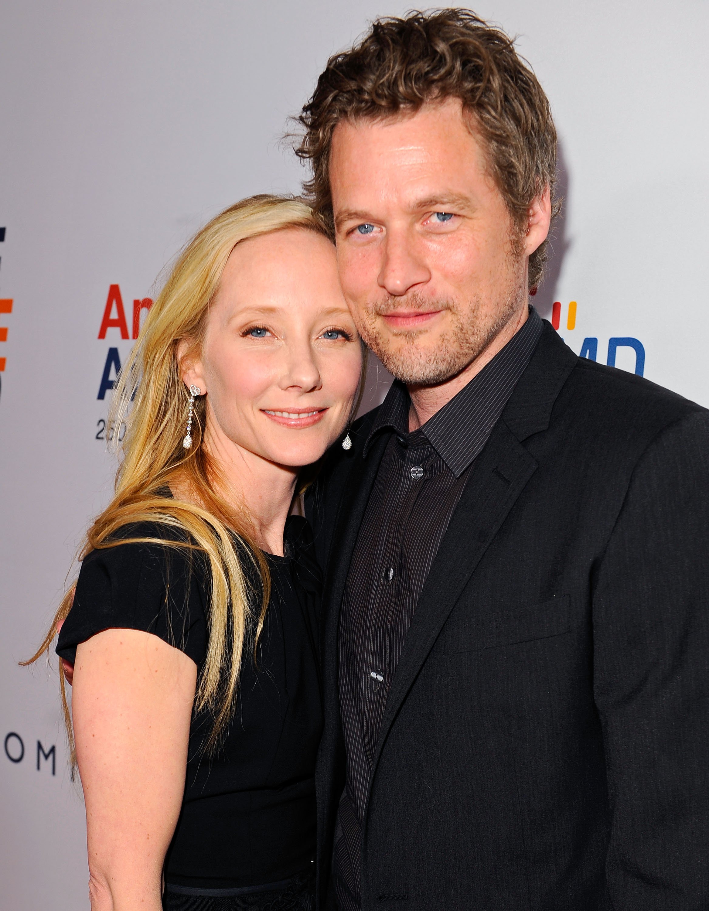 Actress Anne Heche and actor James Tupper attend the 17th Annual Race to Erase MS event co-chaired by Nancy Davis and Tommy Hilfiger at the Hyatt Regency Century Plaza on May 7, 2010 in Los Angeles, California. | Source: Getty Images