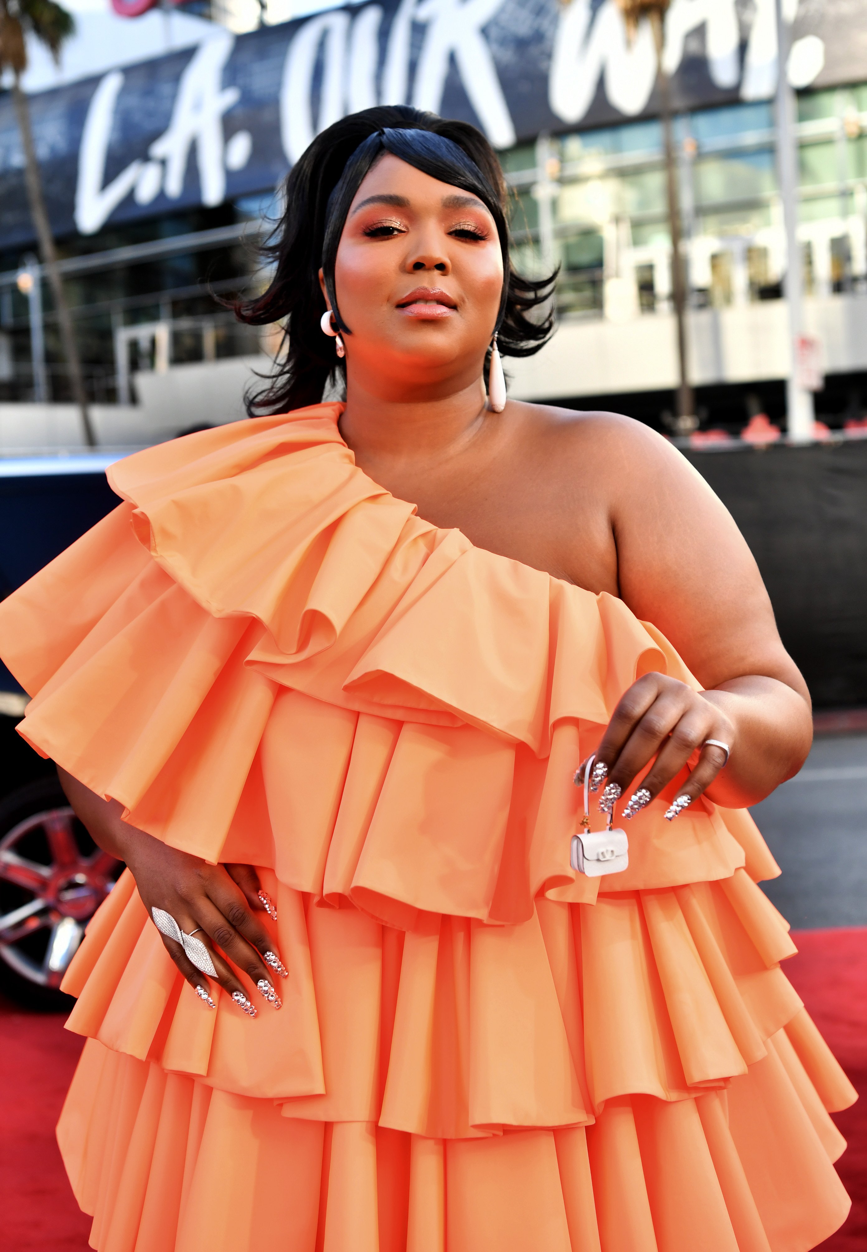  Lizzo attends the 2019 American Music Awards at Microsoft Theater on November 24, 2019| Photo: Getty Images