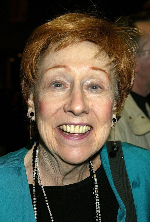 Jean Stapleton at the Booth Theatre in New York City on January 29, 2002. | Source: Getty Images