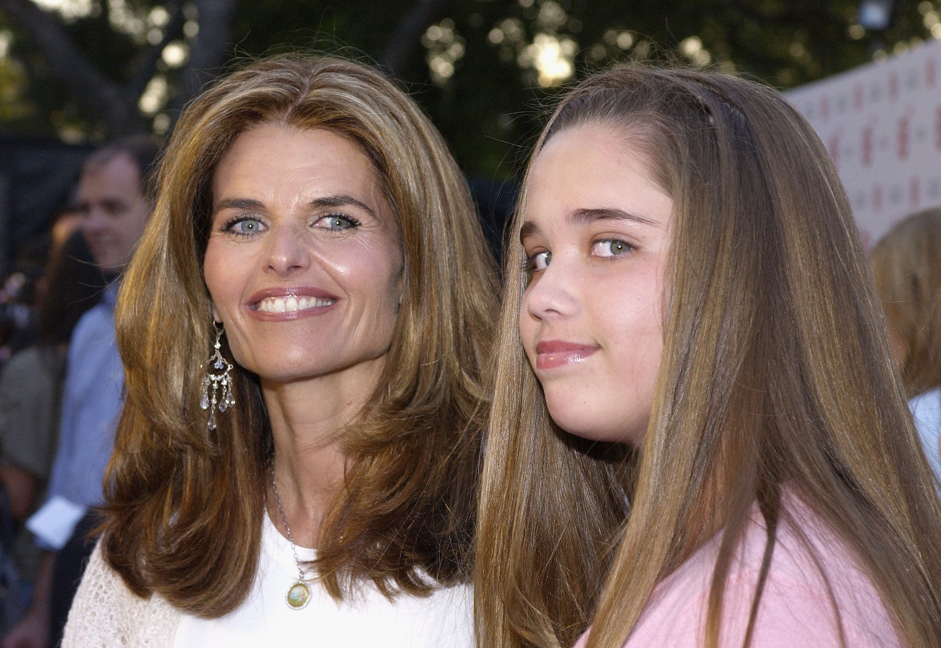 Maria Shriver and Christina Schwarzenegger at the premiere of "The Clearing" on June 26, 2004, in Los Angeles, California. | Source: Getty Images