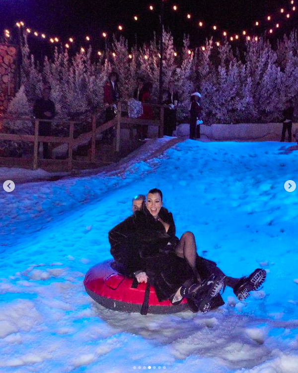 Travis Barker and Kourtney Kardashian going sledding, posted on December 29, 2023 | Source: Instagram/kourtneykardash