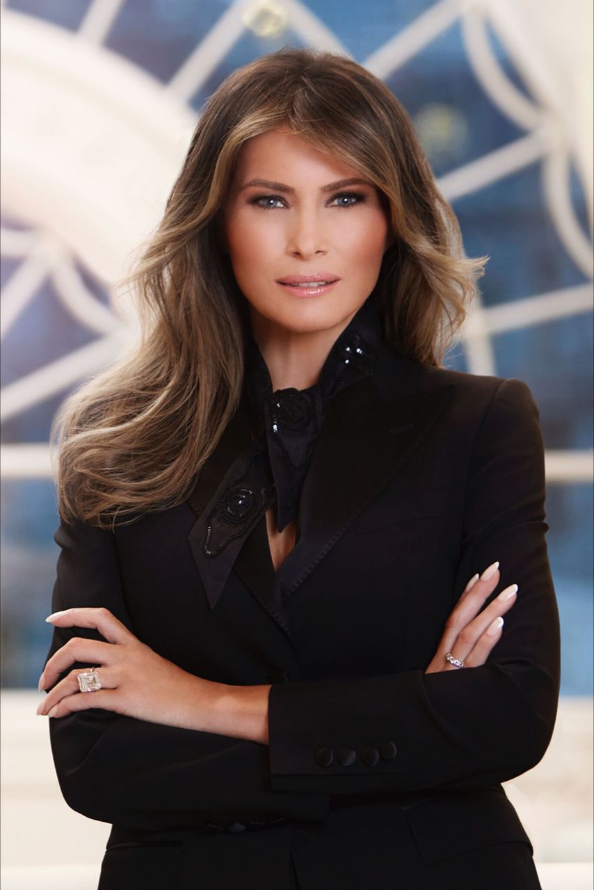 First Lady Melania Trump poses for her official portrait in her residence at the White House April 2017 in Washington, DC. | Source: Getty Images