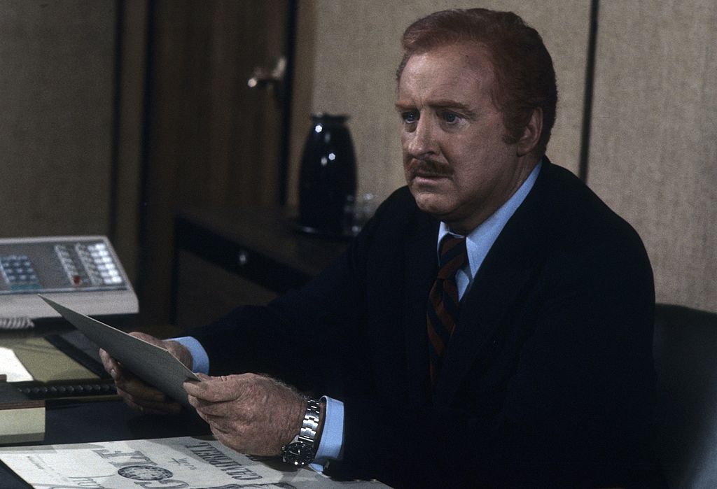 David White on a promotional photo for "Bewitched" on February 5, 1972. | Photo: Getty Images