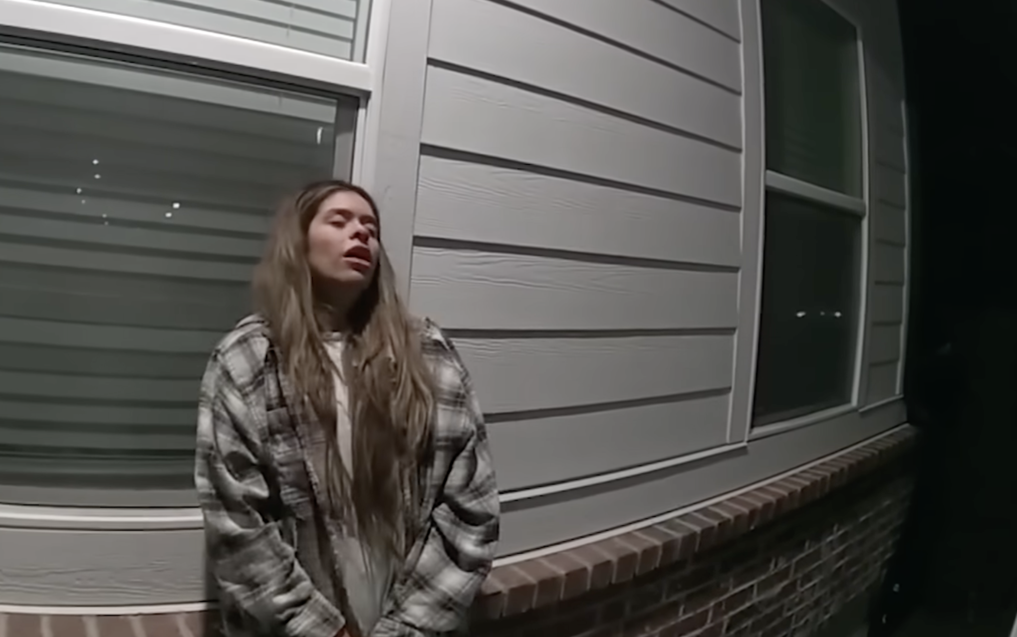 Taylor Frankie Paul captured in bodycam footage as she talks to police | Source: YouTube/@LawAndCrime