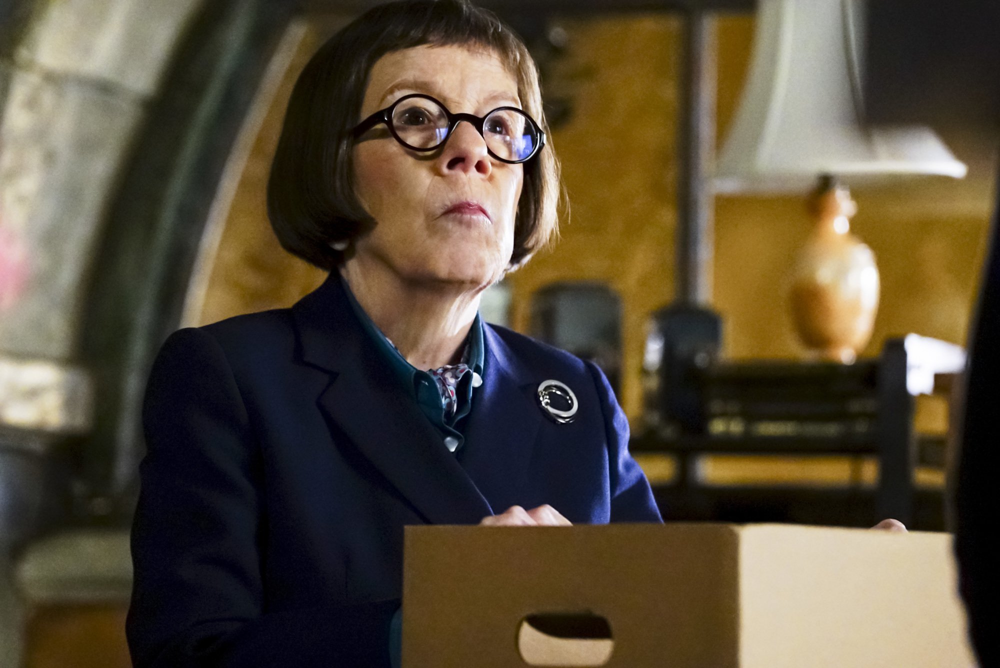 Linda Hunt in "NCIS: Los Angeles" on 25 September 2016 | Source: Getty Images