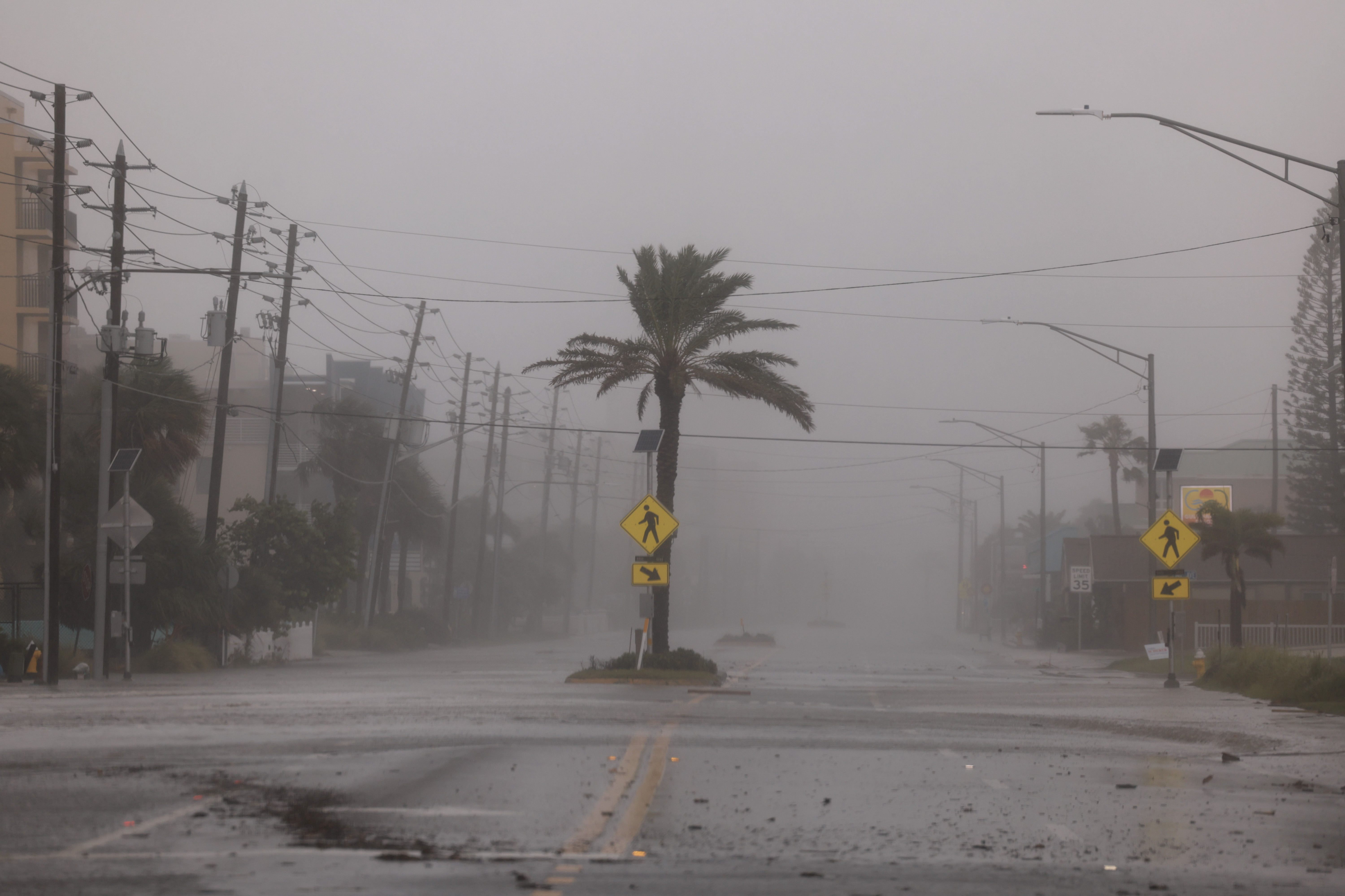 Hurricane Helene hitting St. Pete Beach, Florida on September 26, 2024 | Source: Getty Images