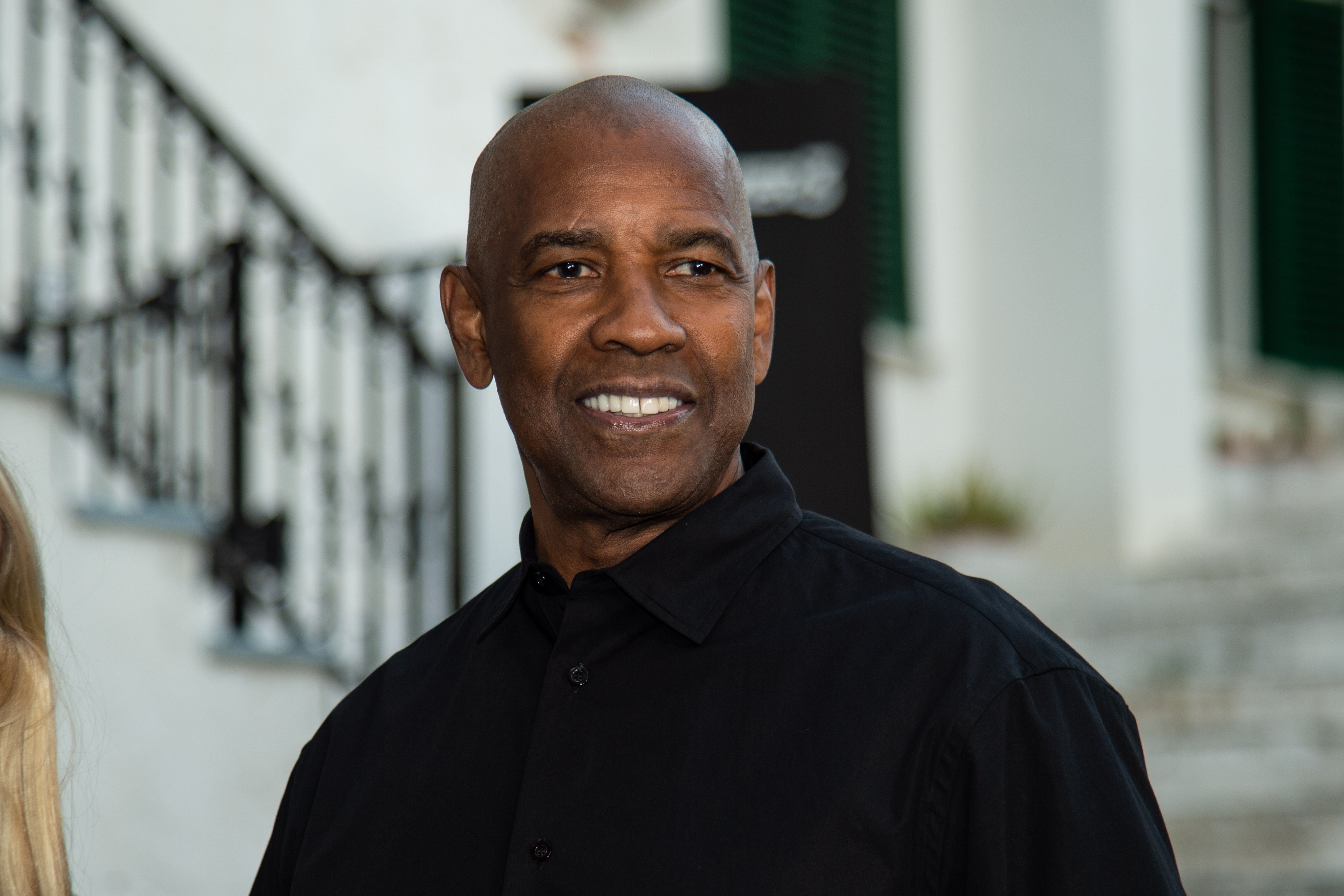 Denzel Washington attends "The Equalizer 3" photocall on October 19, 2022 in Atrani, Amalfi, Italy. | Source: Getty Images 