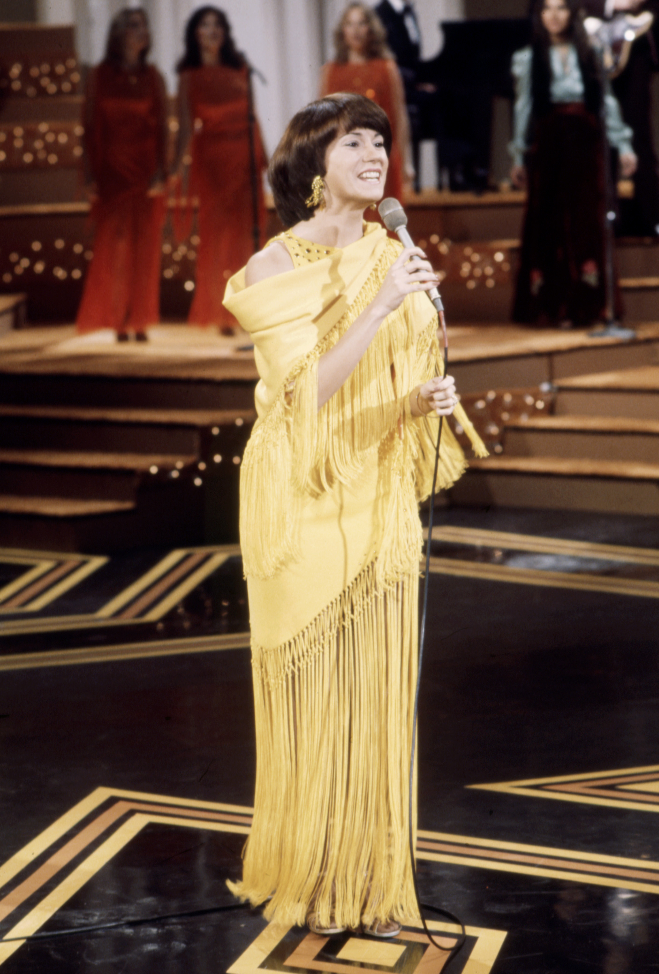 Kathie Lee Gifford (as Kathie Epstein) performing on the pilot for the ABC TV series "Constantinople," on July 26, 1977. | Source: Getty Images