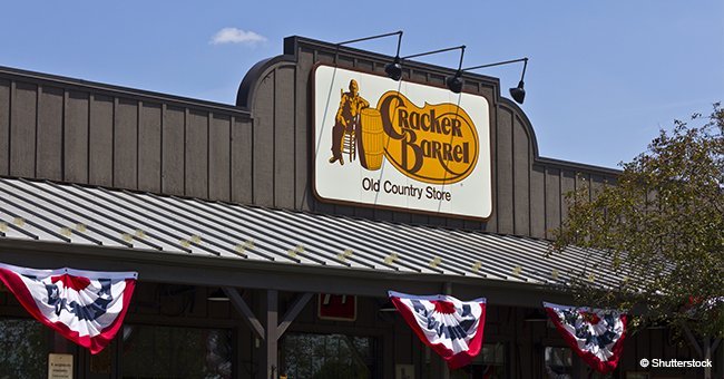 Here's five decor items found in every Cracker Barrel restaurant