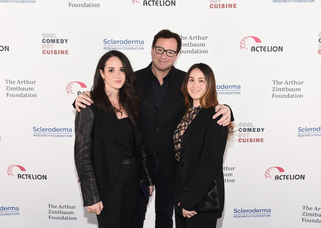 Bob Saget with daughters Aubrey and Lara Saget attend Scleroderma Research Foundation's Cool Comedy - Hot Cuisine New York 2018 on December 11, 2018. | Photo: GettyImages
