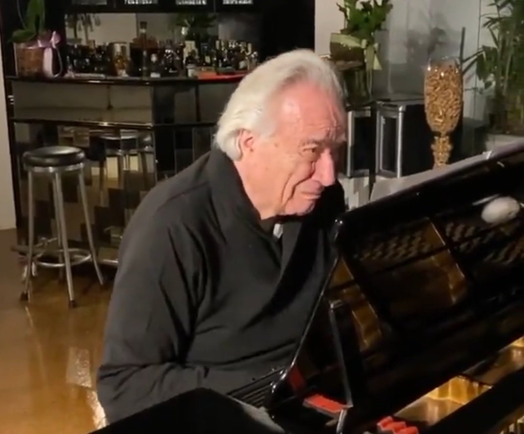 João Carlos Martins am Klavier | Quelle: Twitter/@RexChapman