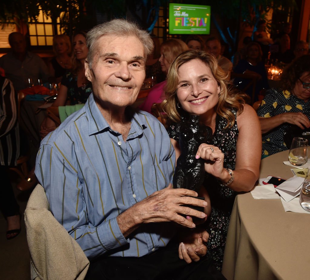 Fred Willard (à gauche) et Hope Willard participent à la fête Tex-Mex de la Fondation Farrah Fawcett le 6 septembre 2019 à Los Angeles, Californie. | Photo : Getty Images