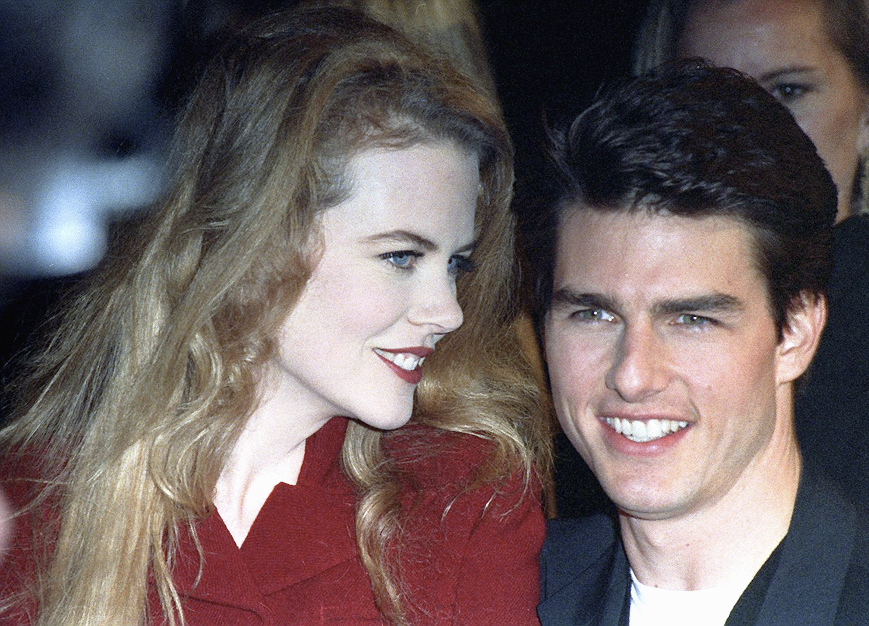 Nicole Kidman and Tom Cruise at the 'A Few Good Men' Westwood Premiere at Mann Village Theatre in Westwood, California | Photo: Kypros/Getty Images