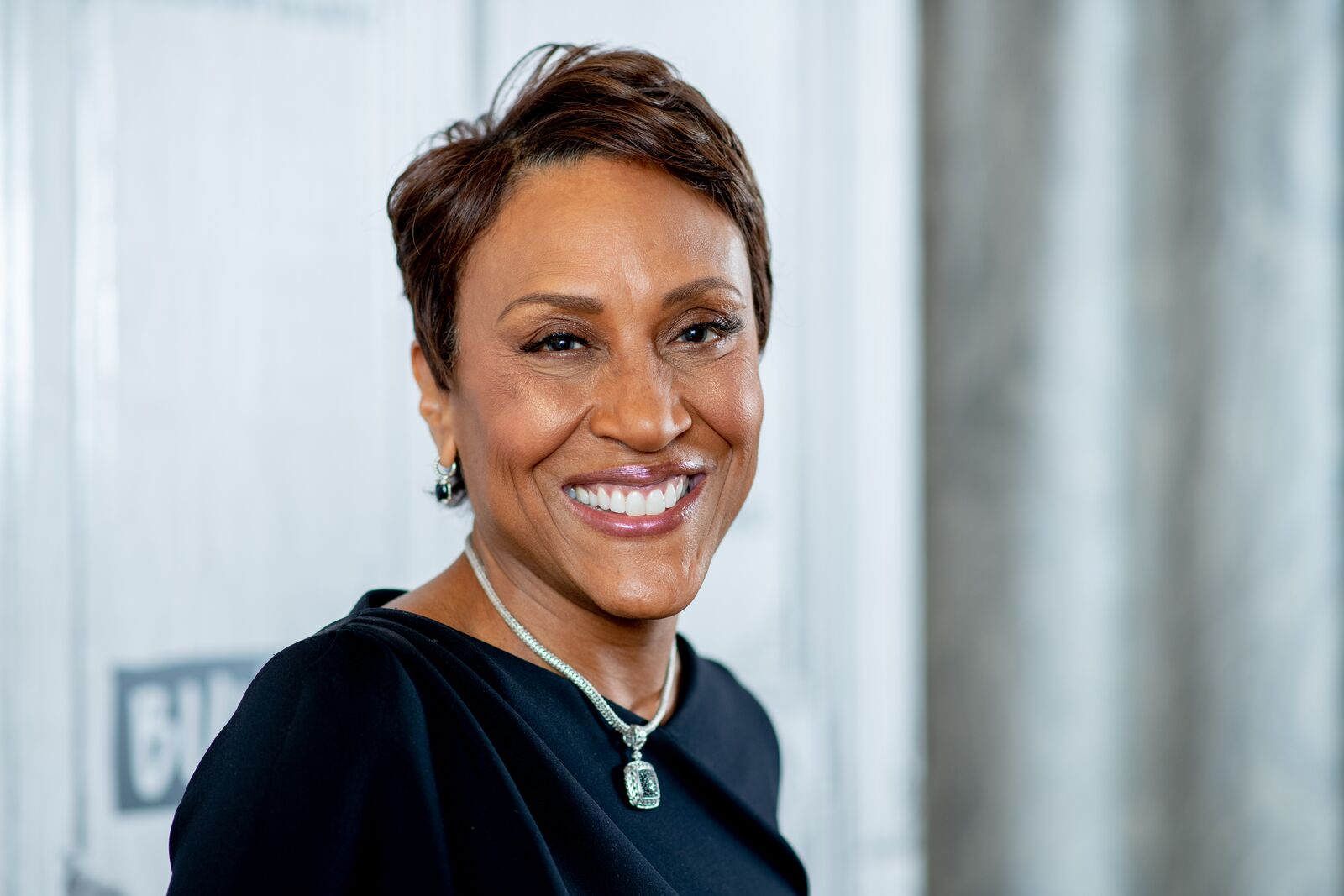 Robin Roberts discusses "Thriver Thursday" with the Build Series at Build Studio on November 20, 2018. | Photo: Getty Images