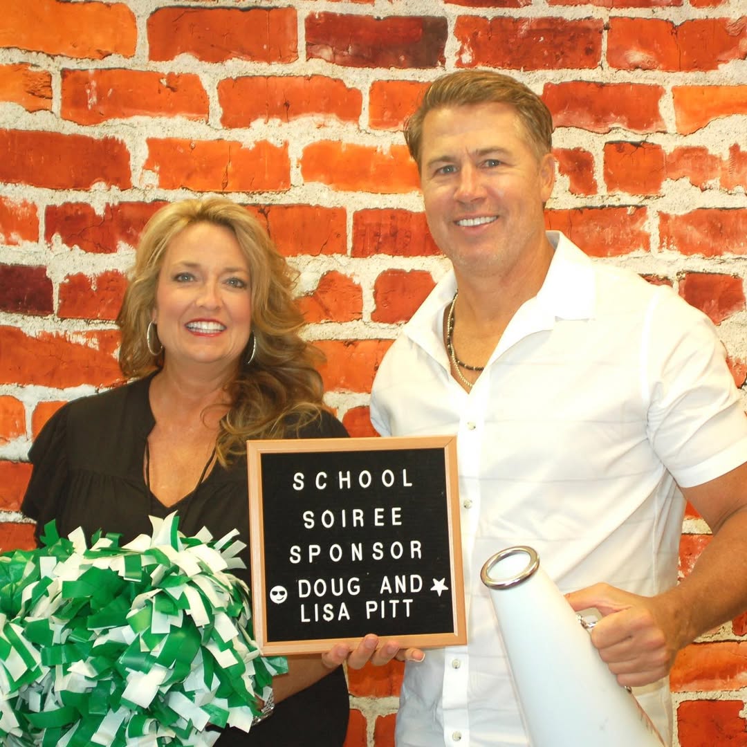 Lisa and Doug Pitt from a post dated August 10, 2022. | Source: Instagram/care_to_learn