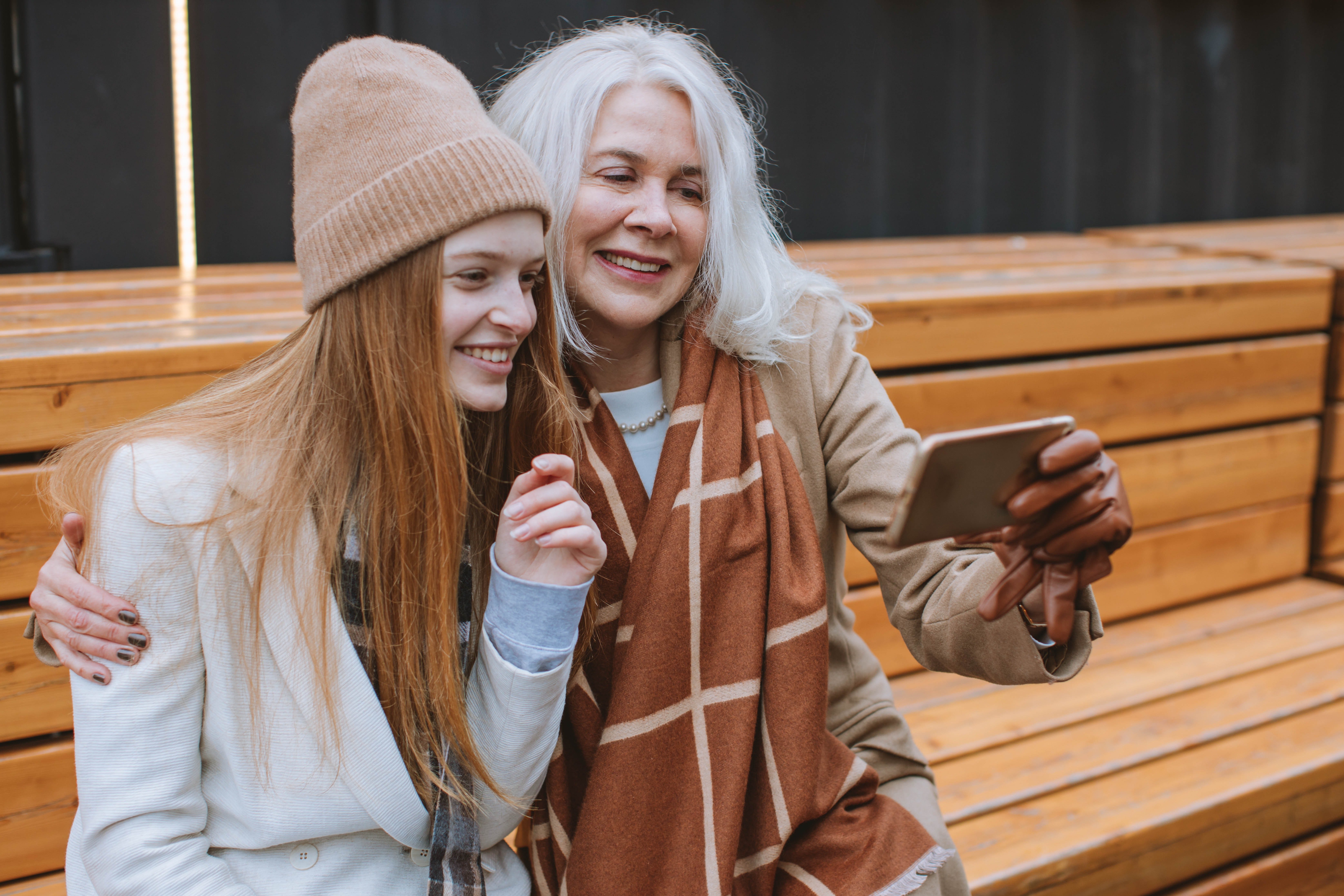 Cynthia loved her grandmother dearly and wanted to save her life. | Source: Pexels