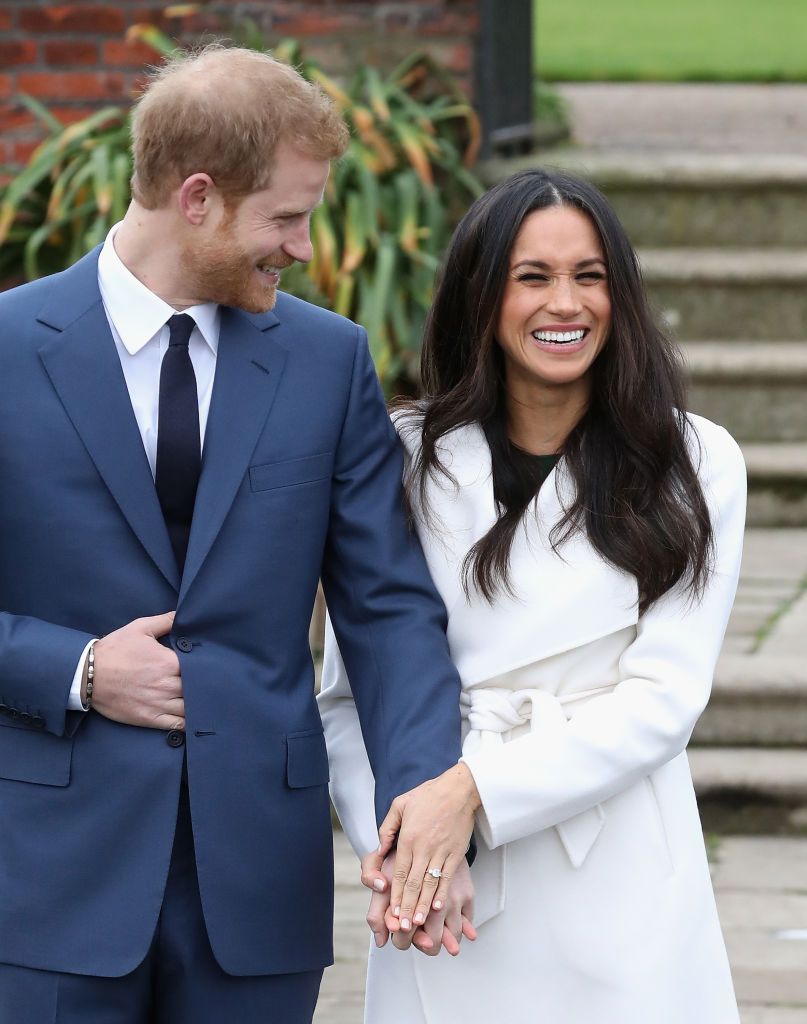 Prince Harry and Meghan Markle at an official photocall to announce their engagement at Kensington Palace on November 27, 2017 | Photo: Getty Images