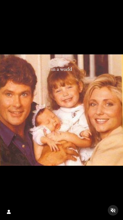 David Hasselhoff with Pamela Bach-Hasselhoff and their children Taylor and Hayley | Source: Instagram/tay