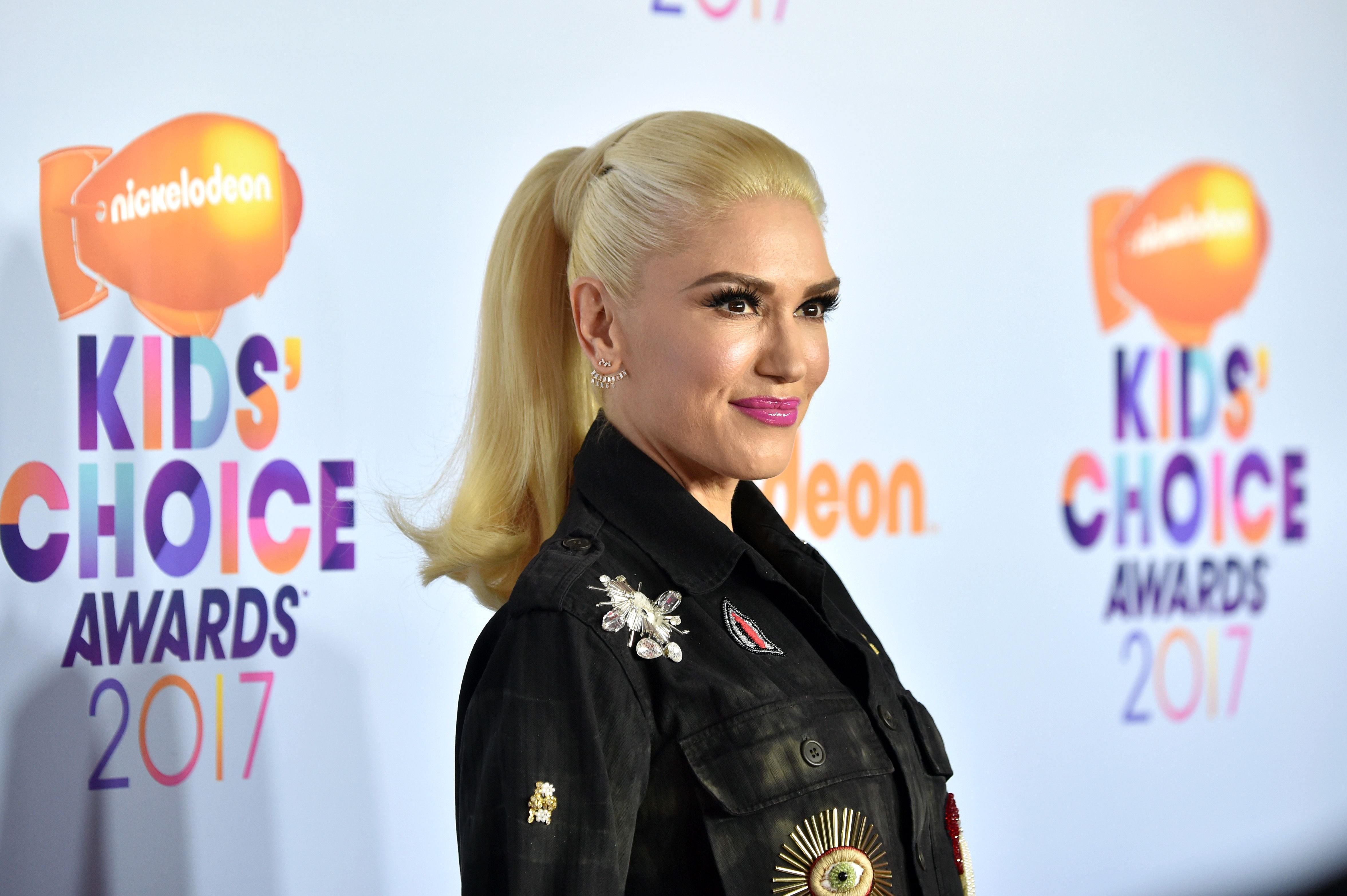 Singer Gwen Stefani at Nickelodeon's 2017 Kids' Choice Awards at USC Galen Center on March 11, 2017 | Photo: Getty Images