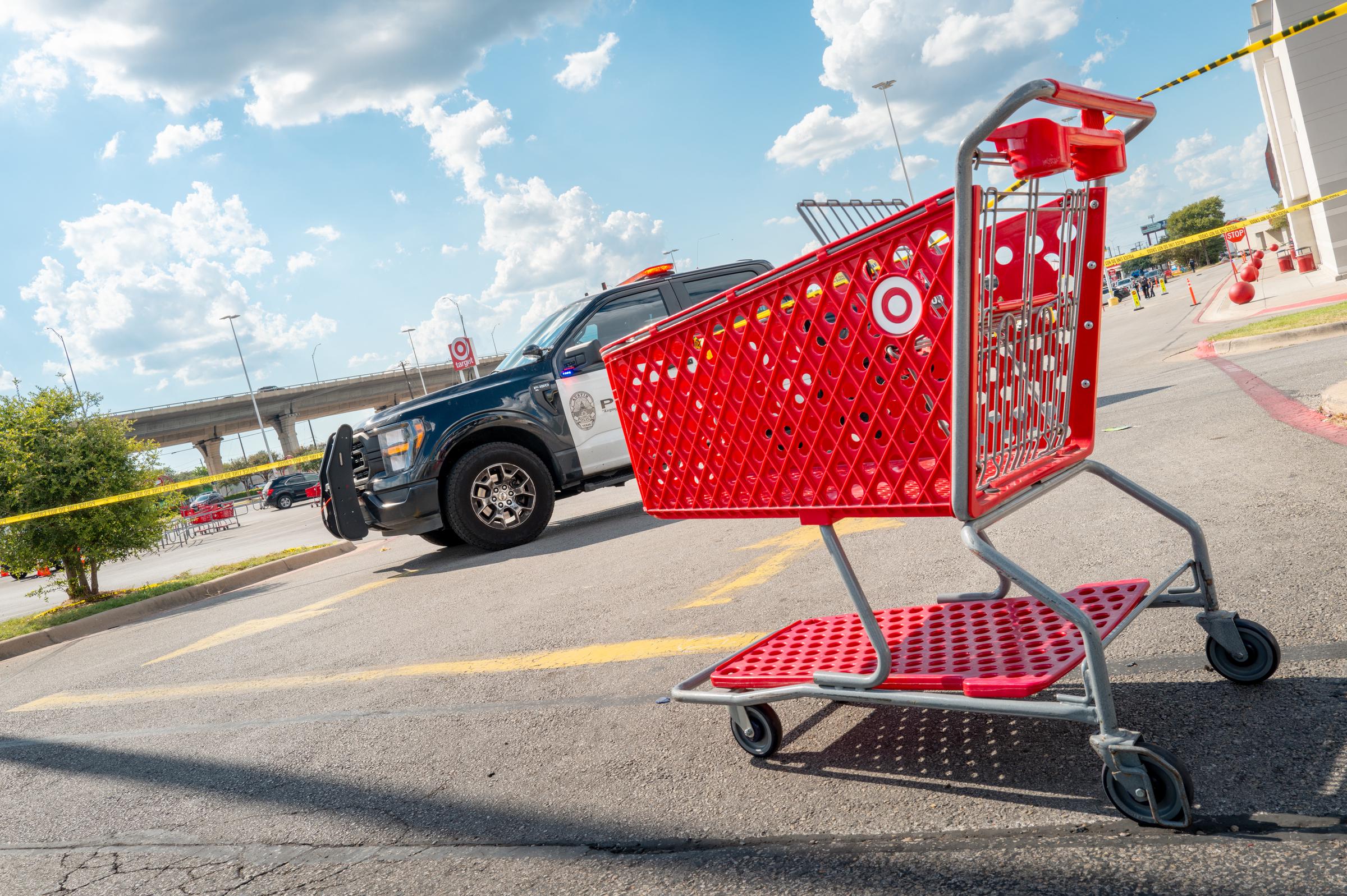 An empty cart near the scene of the August 11, 2025, Target shooting in north Austin | Source: Getty Images/Brandon Bell