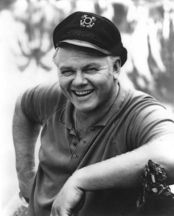 Alan Hale. | Source: Wikimedia Commons