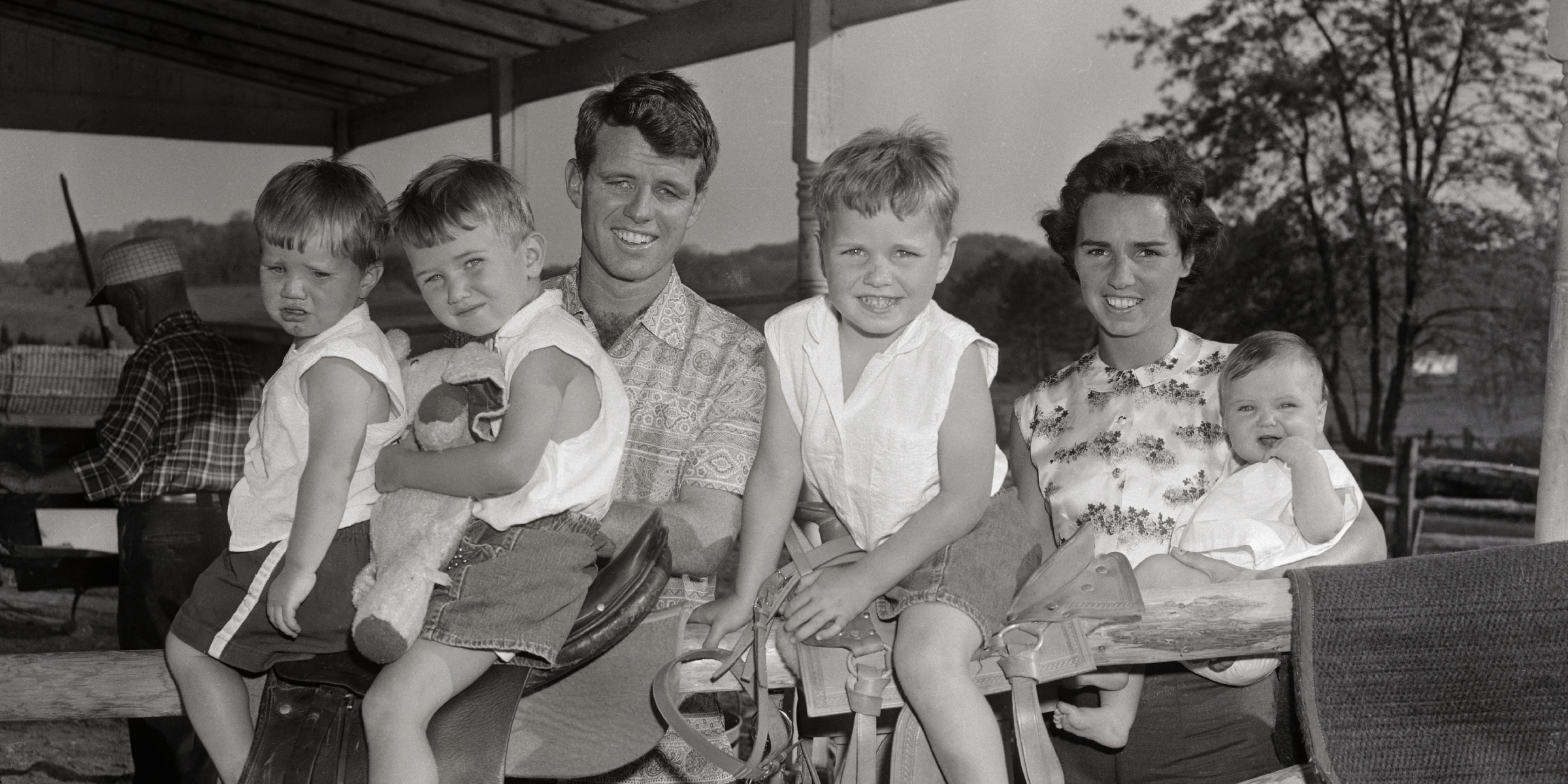 Robert and Ethel Kennedy with their children | Source: Getty Images