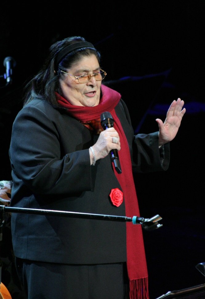 Mercedes Sosa Recordando La Vida De La Voz De América Latina A Diez Años De Su Muerte 7889