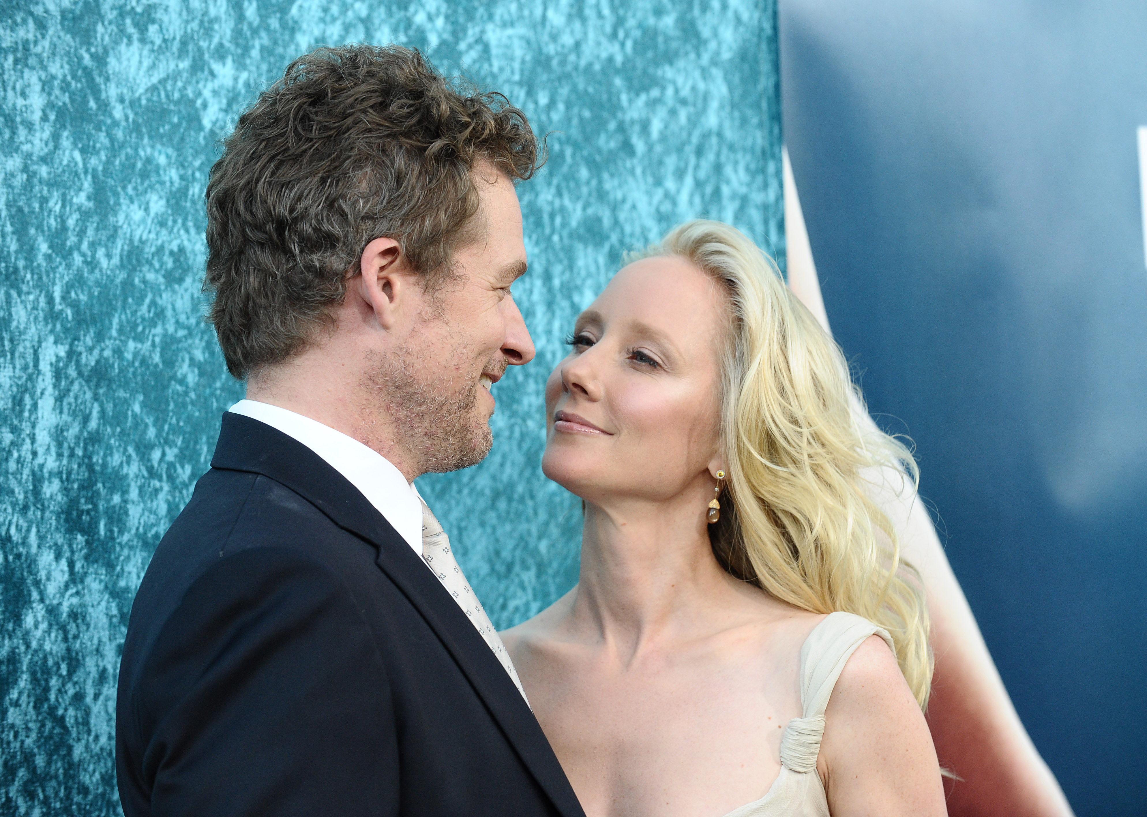 James Tupper and actress Anne Heche attend the Season 2 premiere of HBO's "Hung" at Paramount Theater on the Paramount Studios lot on June 23, 2010 in Hollywood, California. | Source: Getty Images