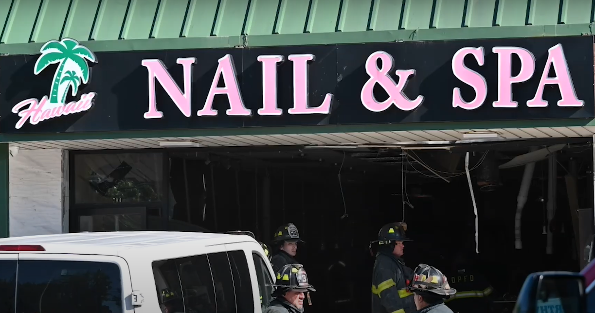 Cops and rescue teams flock to the tragic scene | Source: YouTube / New York Post