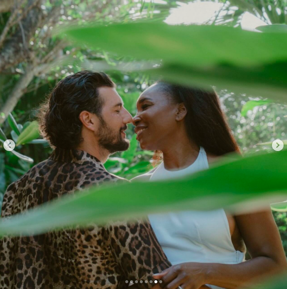 Andrea Preti and Venus Williams sharing an intimate moment. | Source: Instagram/venuswilliams and andreapreti88