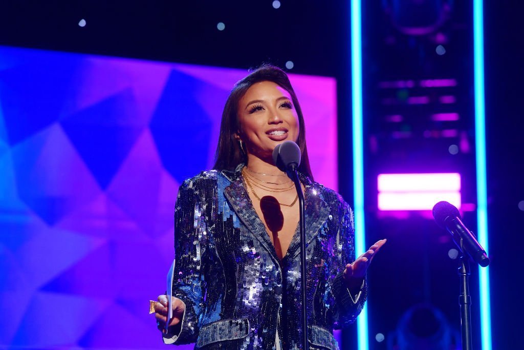 Jeannie Mai speaks onstage during the 2nd Annual American Influencer Awards at Dolby Theatre | Photo: Getty Images