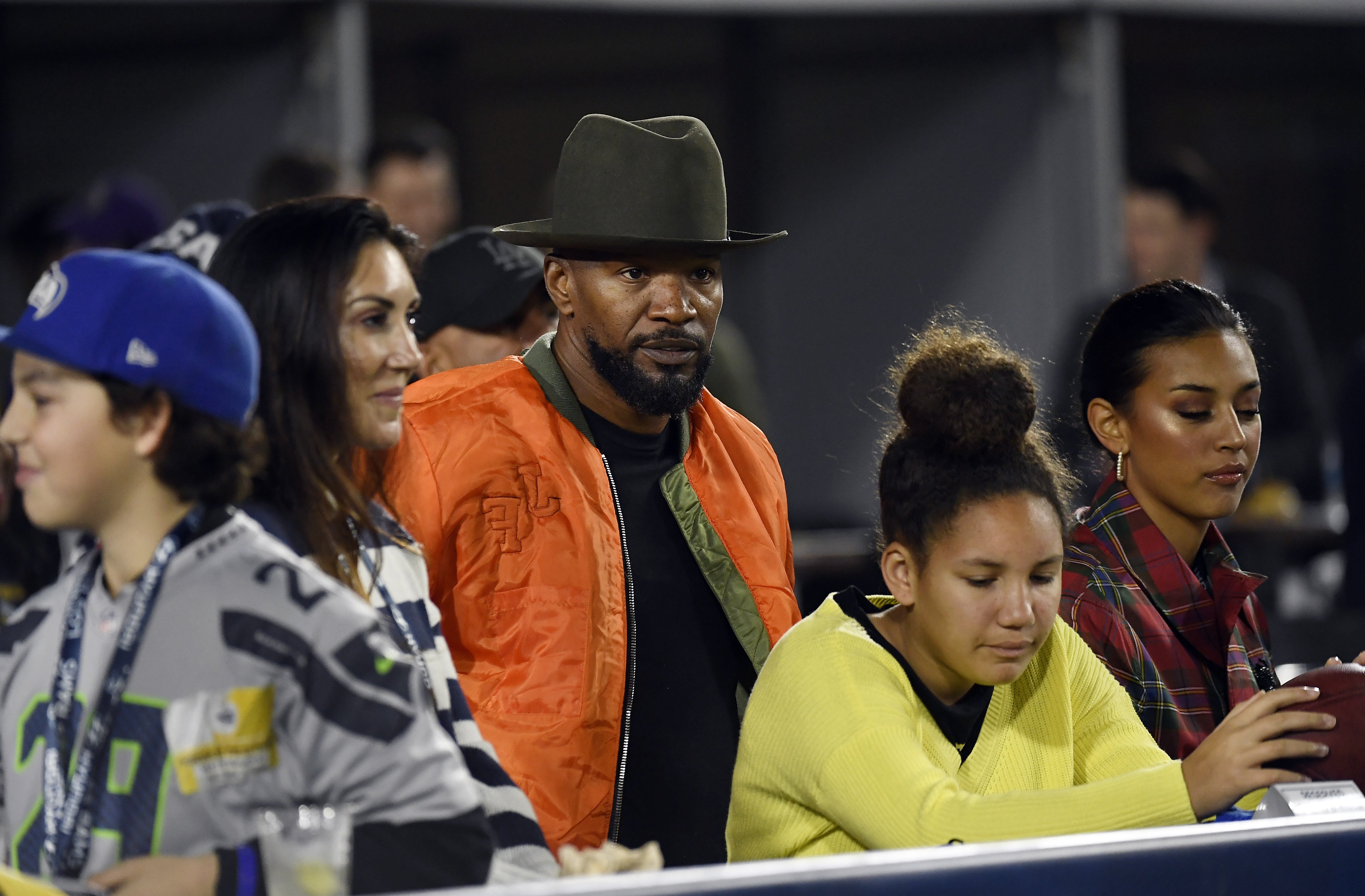 Jamie Foxx at the Seattle Seahawks & Los Angeles Rams football game with his family on Dec. 8, 2019 in California | Photo: Getty Images
