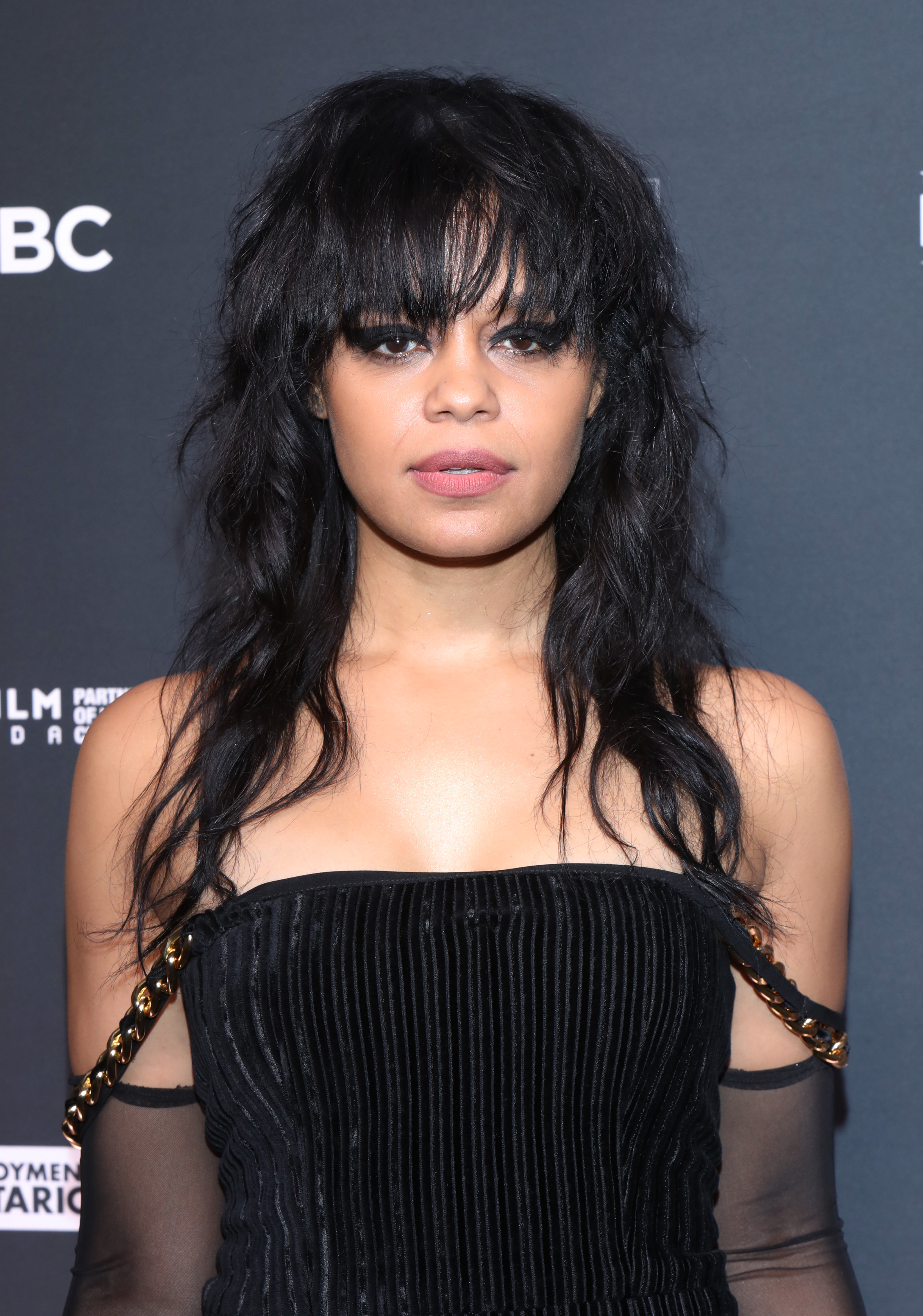 Fefe Dobson poses at The Legacy Awards 2022 at History on September 25, 2022, in Toronto, Ontario | Source: Getty Images