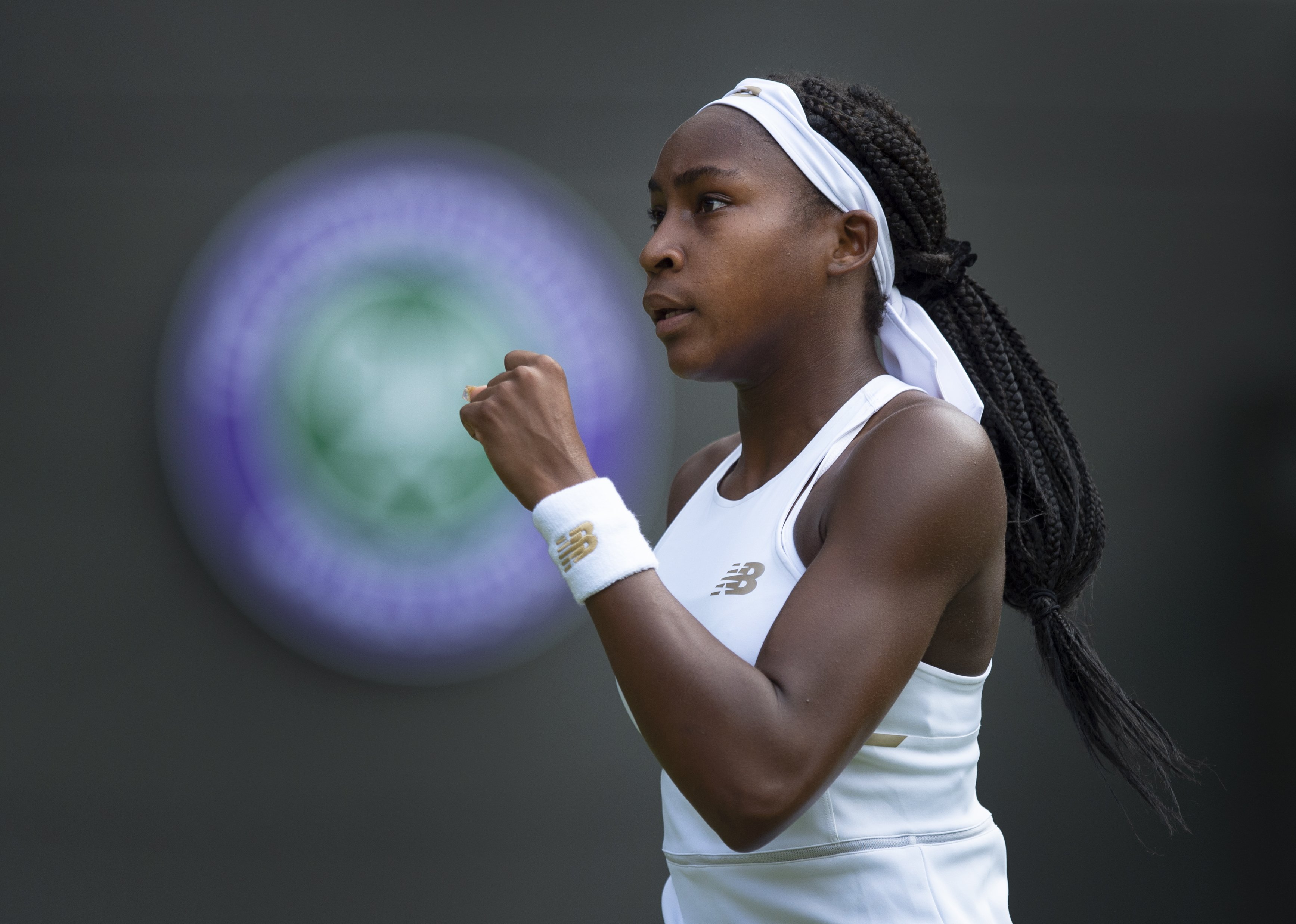 Cori Gauff playing against Venus Williams at Wimbledon 2019 in London, England on July 1, 2019. | Photo: Getty Images