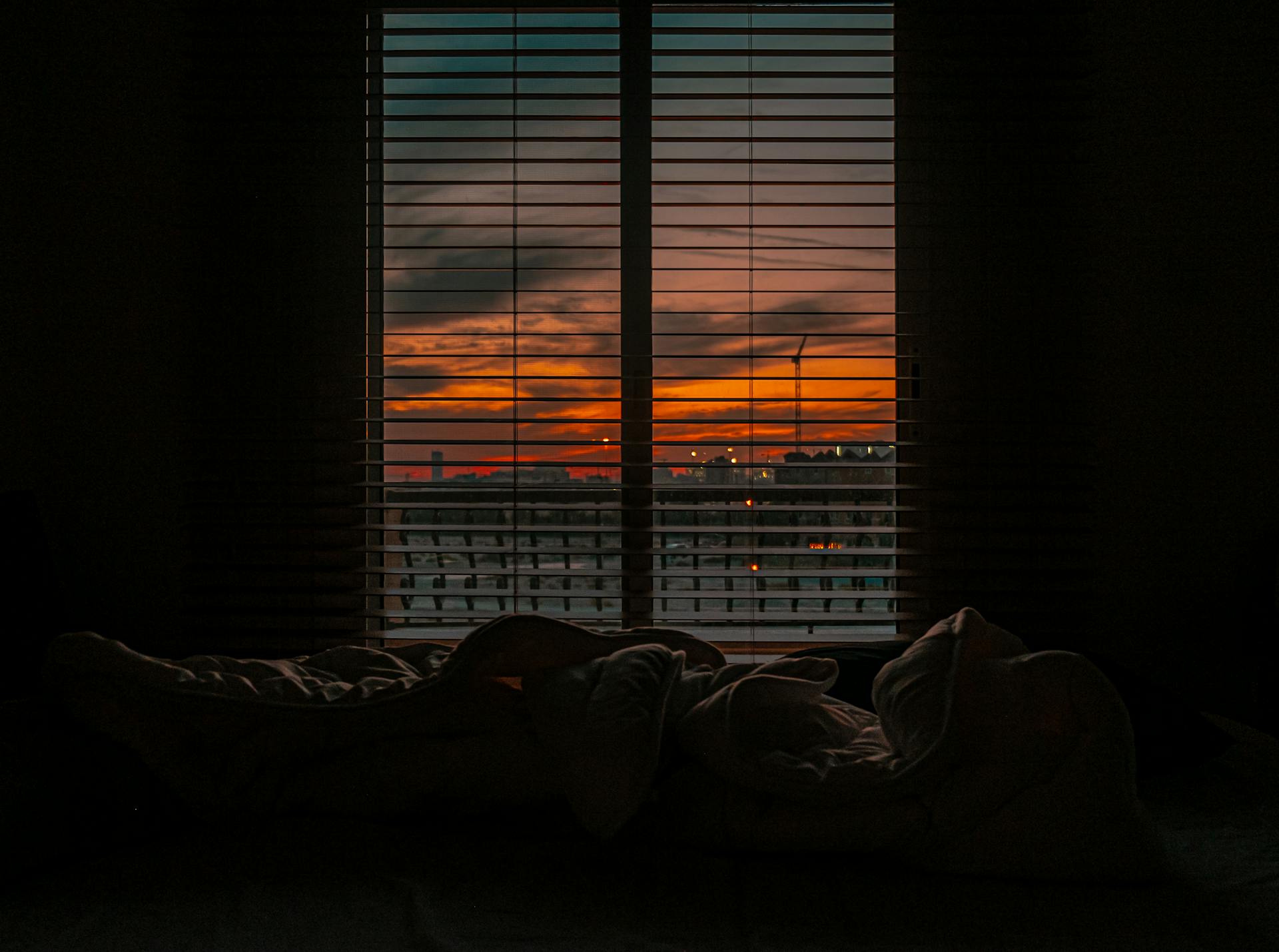 A house window at sunset | Source: Pexels