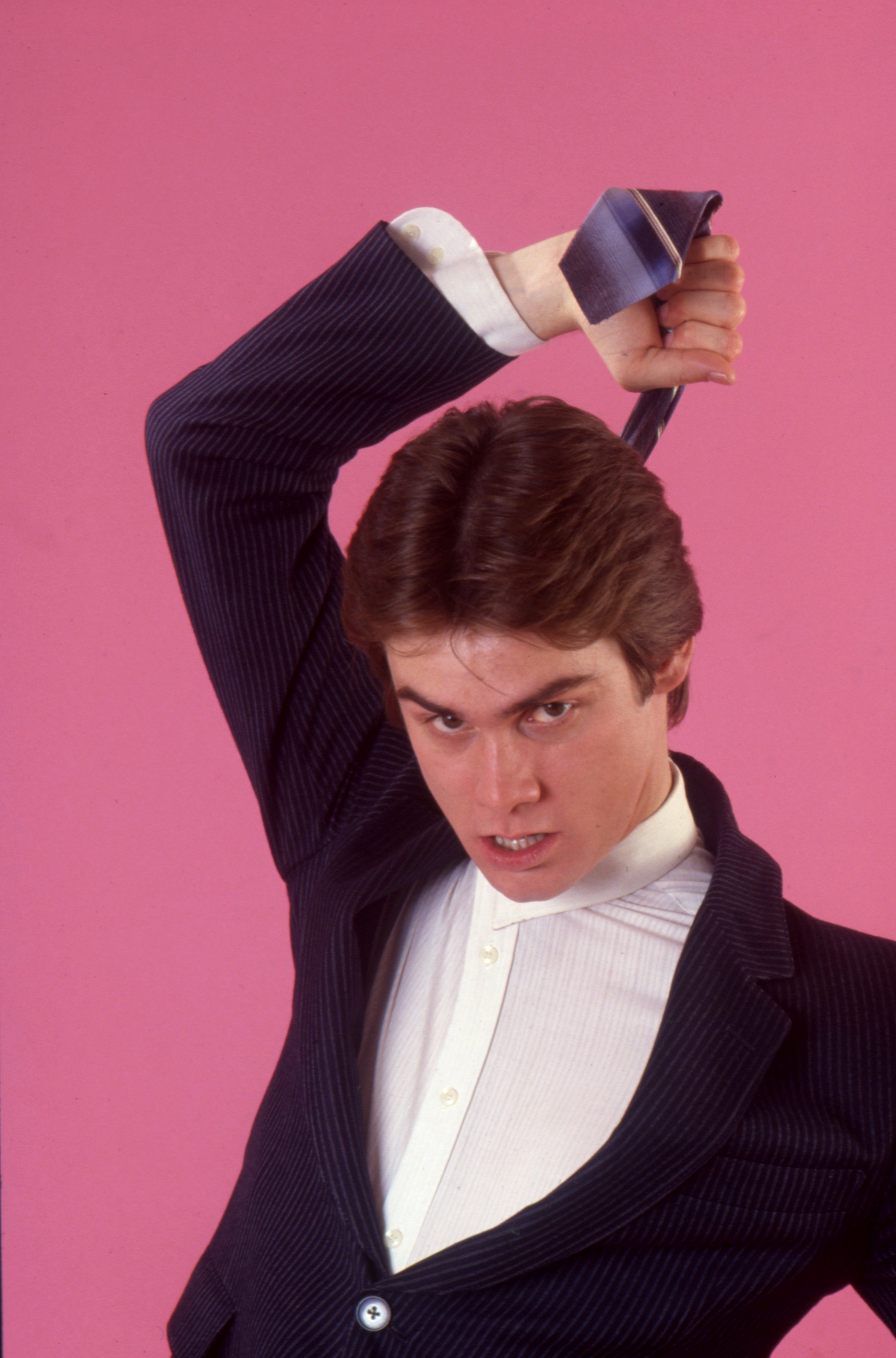 The actor poses for a portrait, circa 1992 | Source: Getty Images